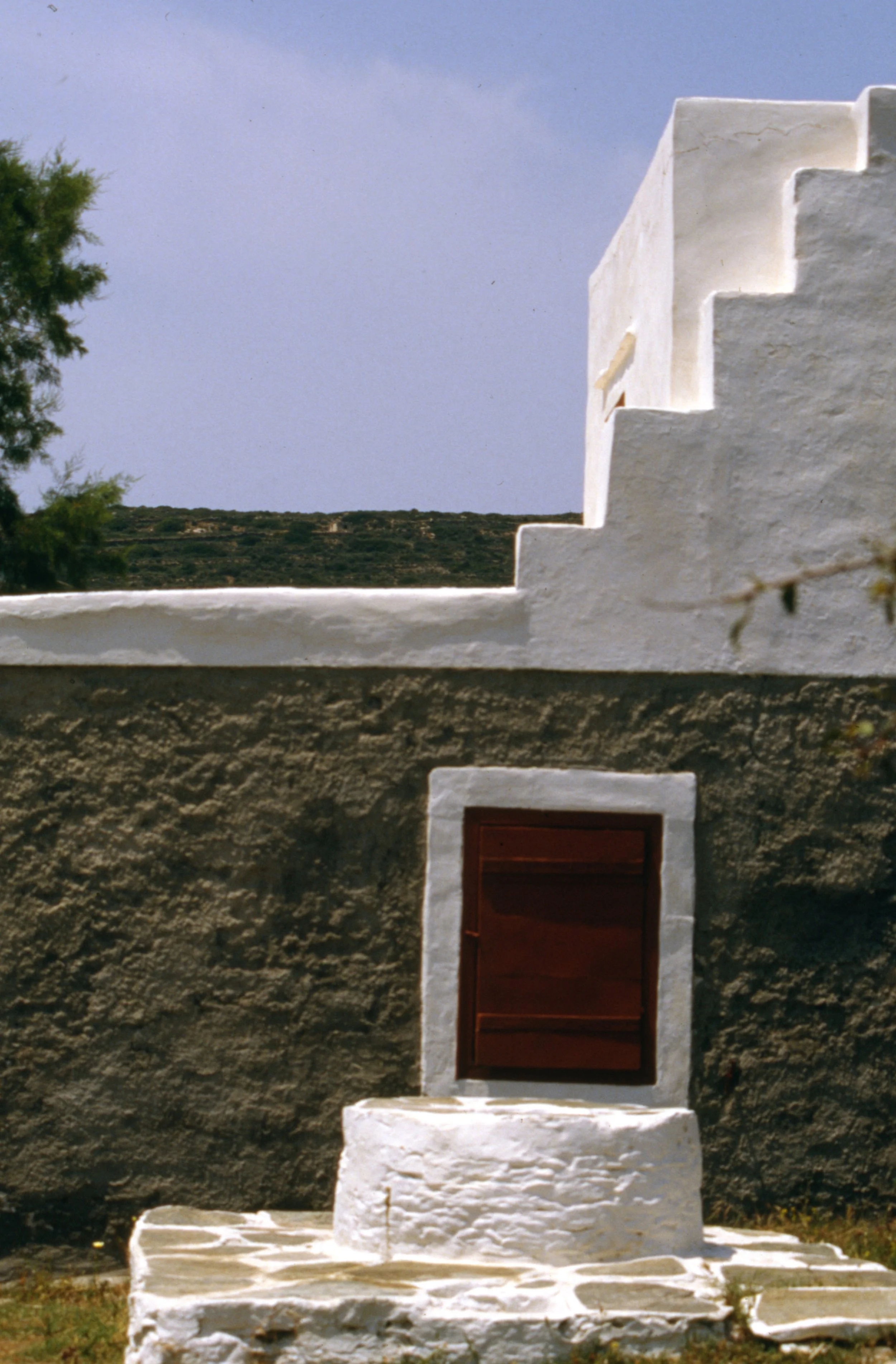 box.n24.0037.jpg