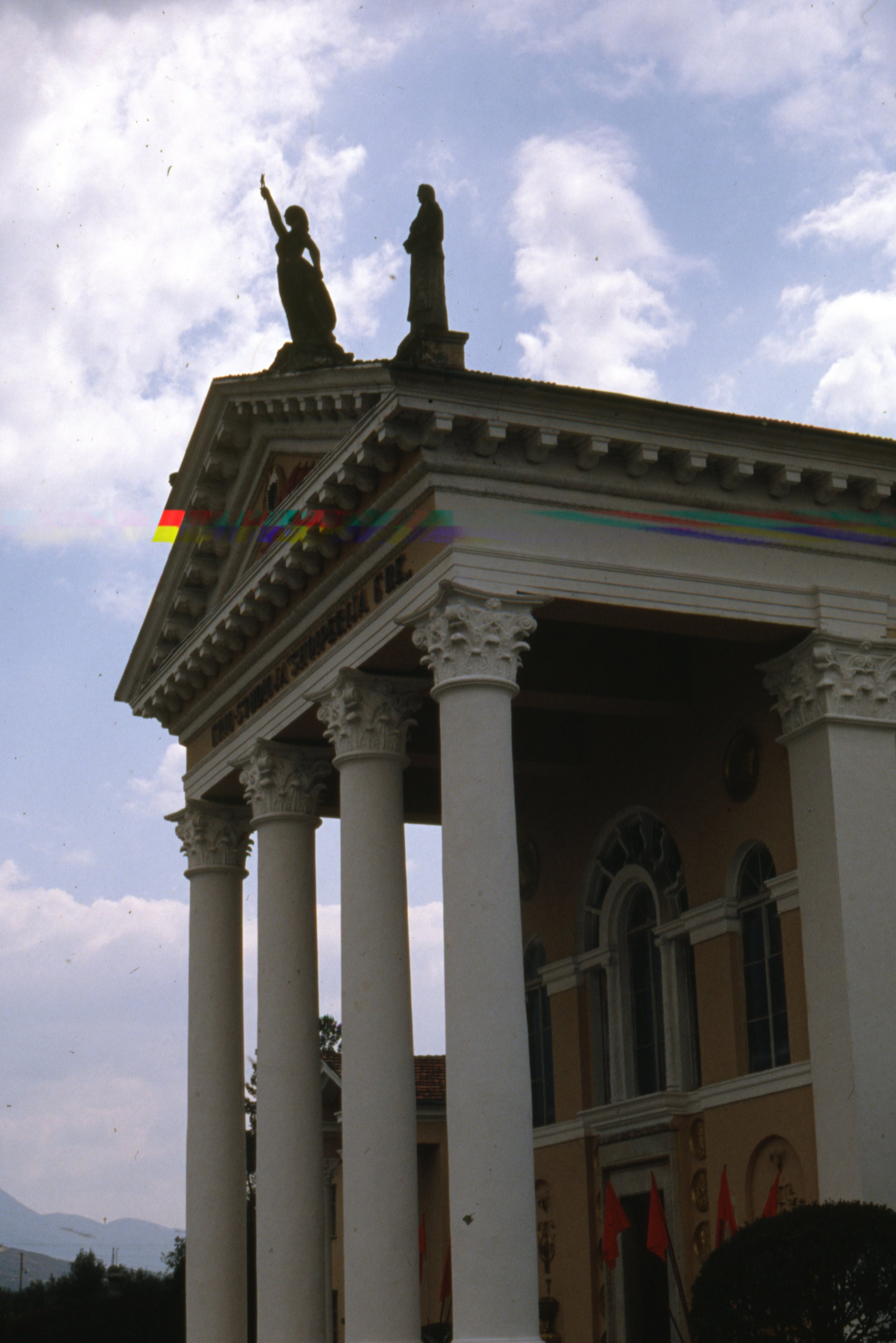 box.n16.0049.jpg