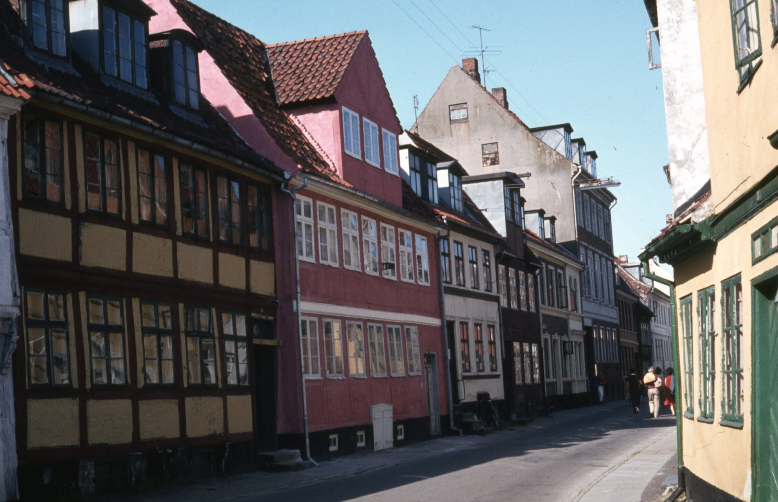 box.n22.0035.jpg
