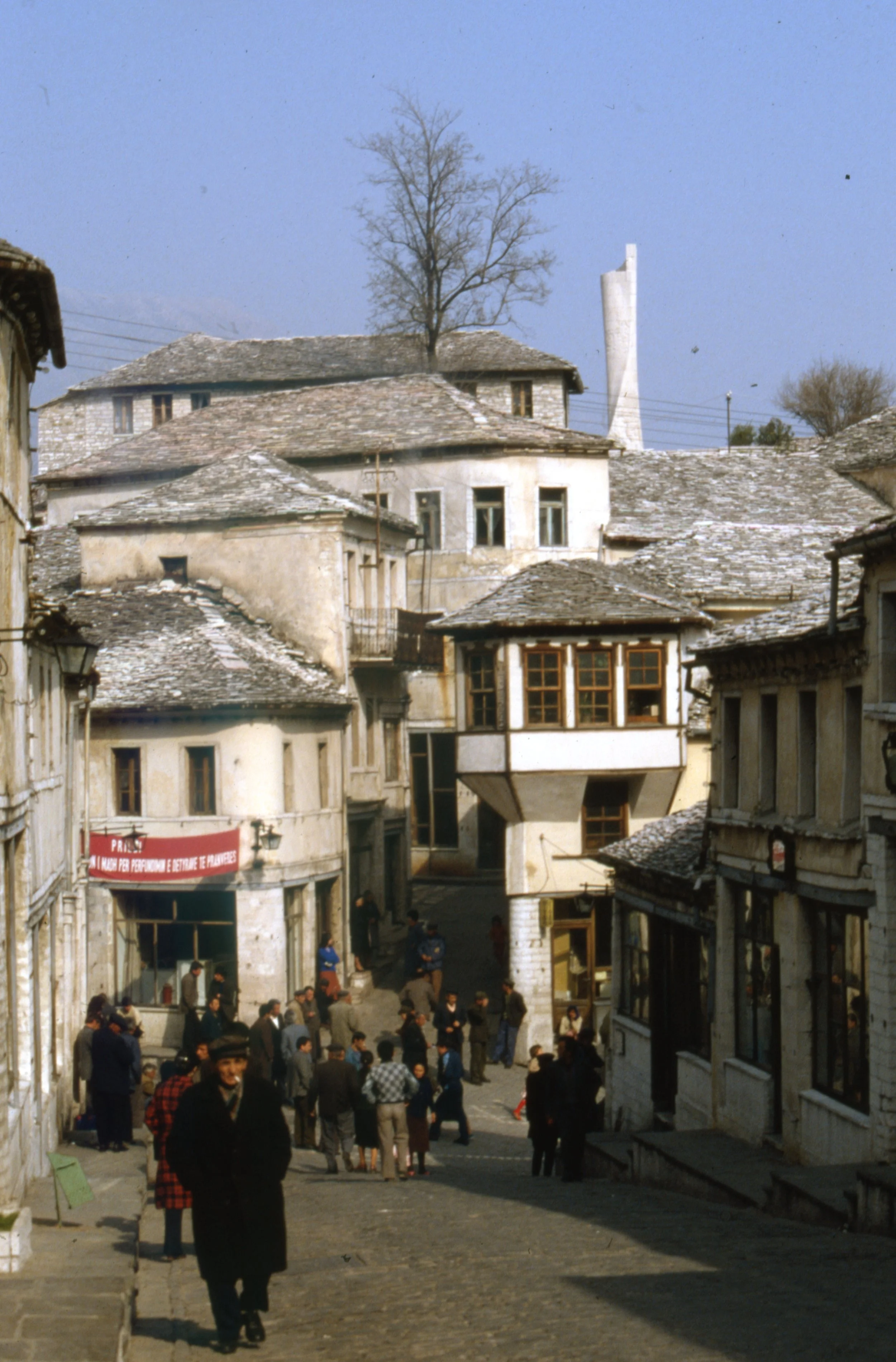 box.n16.0017.jpg