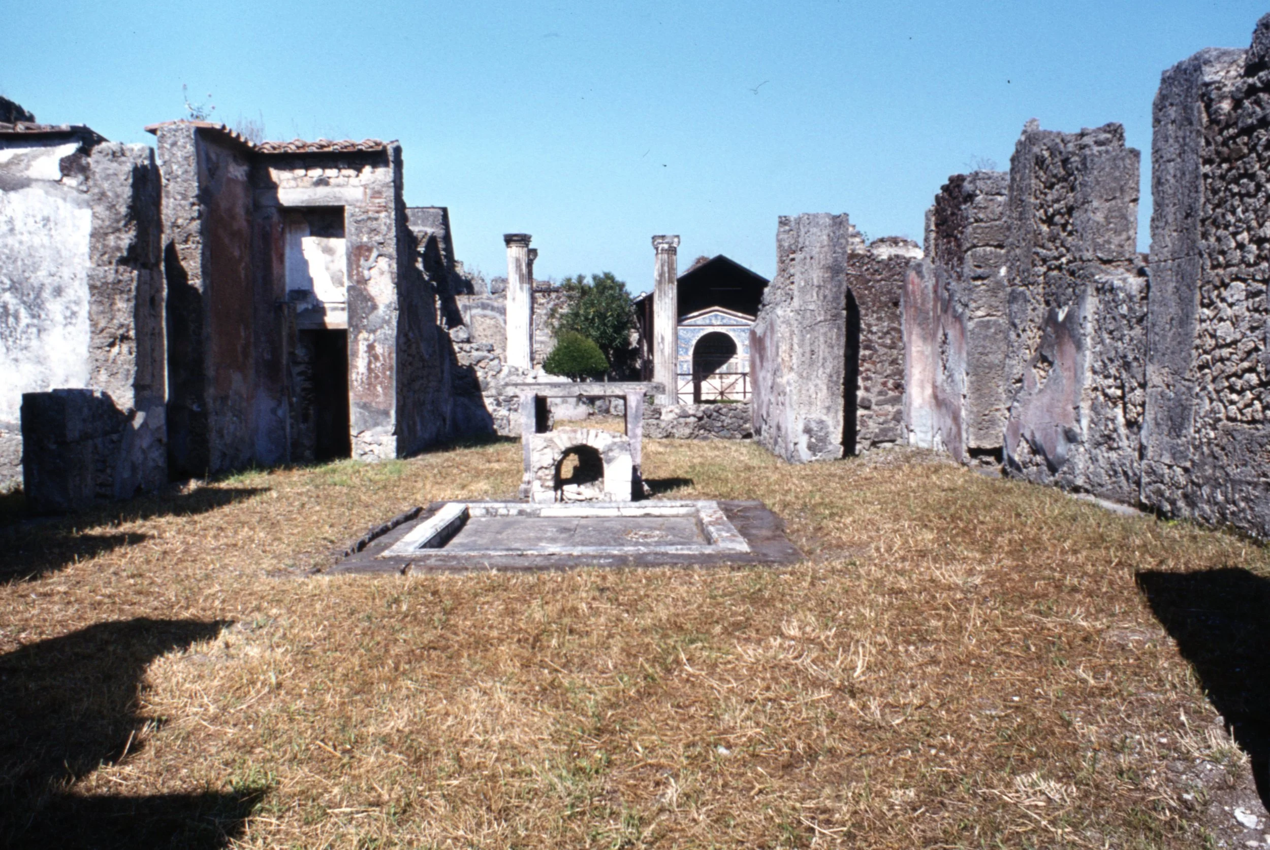 boxN7.NA0025.jpg