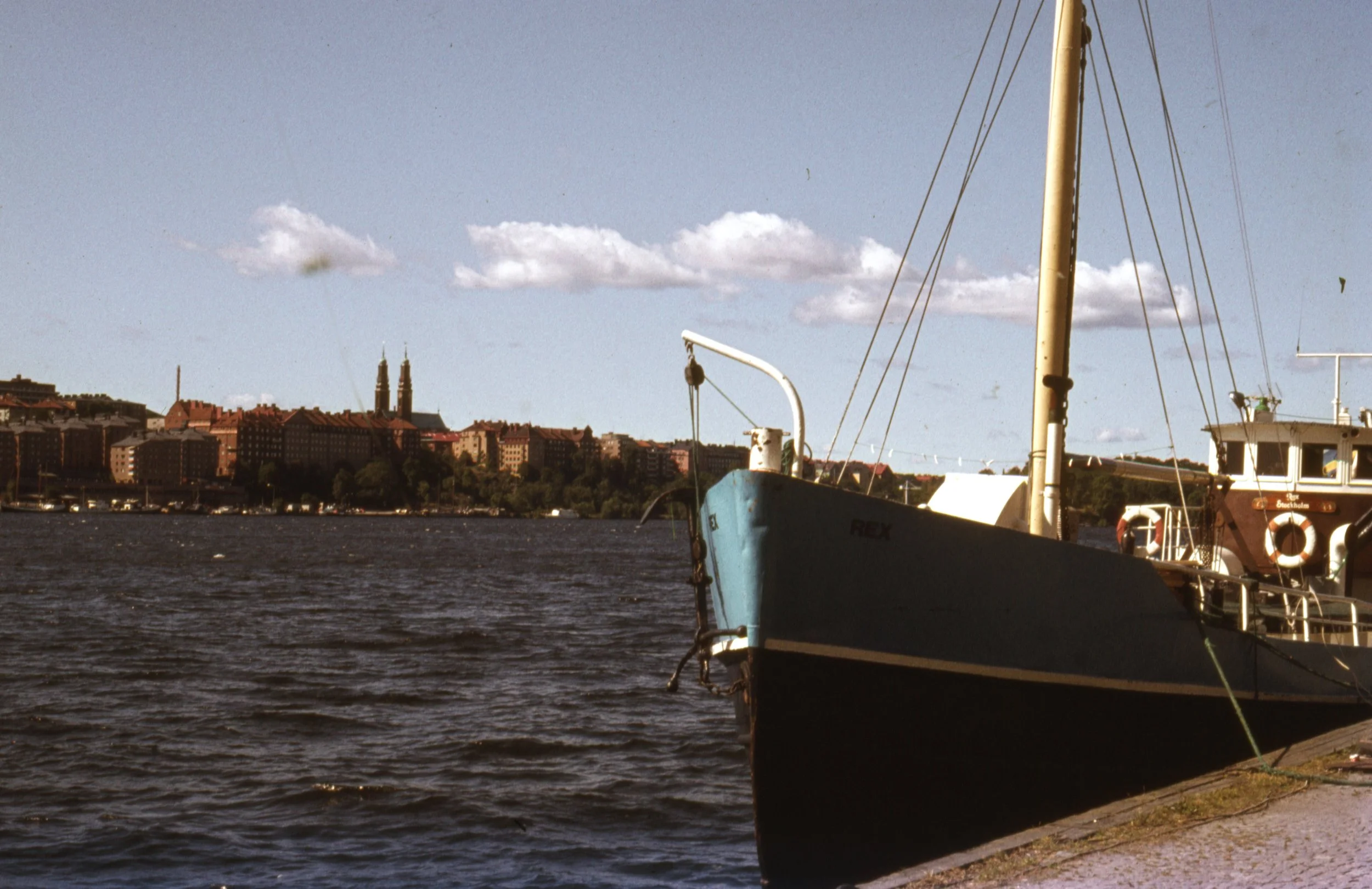 box.n22.0015.jpg