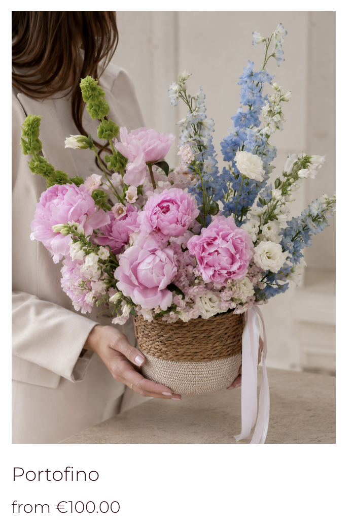Luxury florist in Marbella creating bespoke floral arrangements and flower delivery services