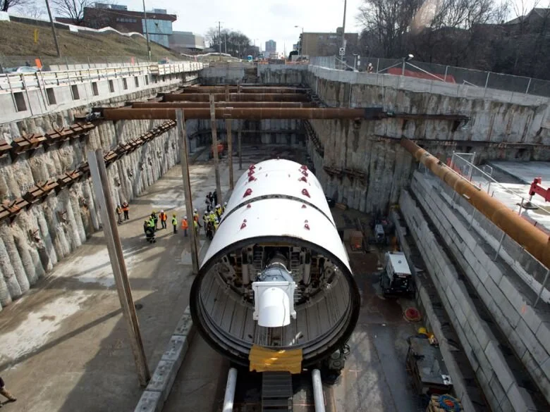 tunnel1.jpg