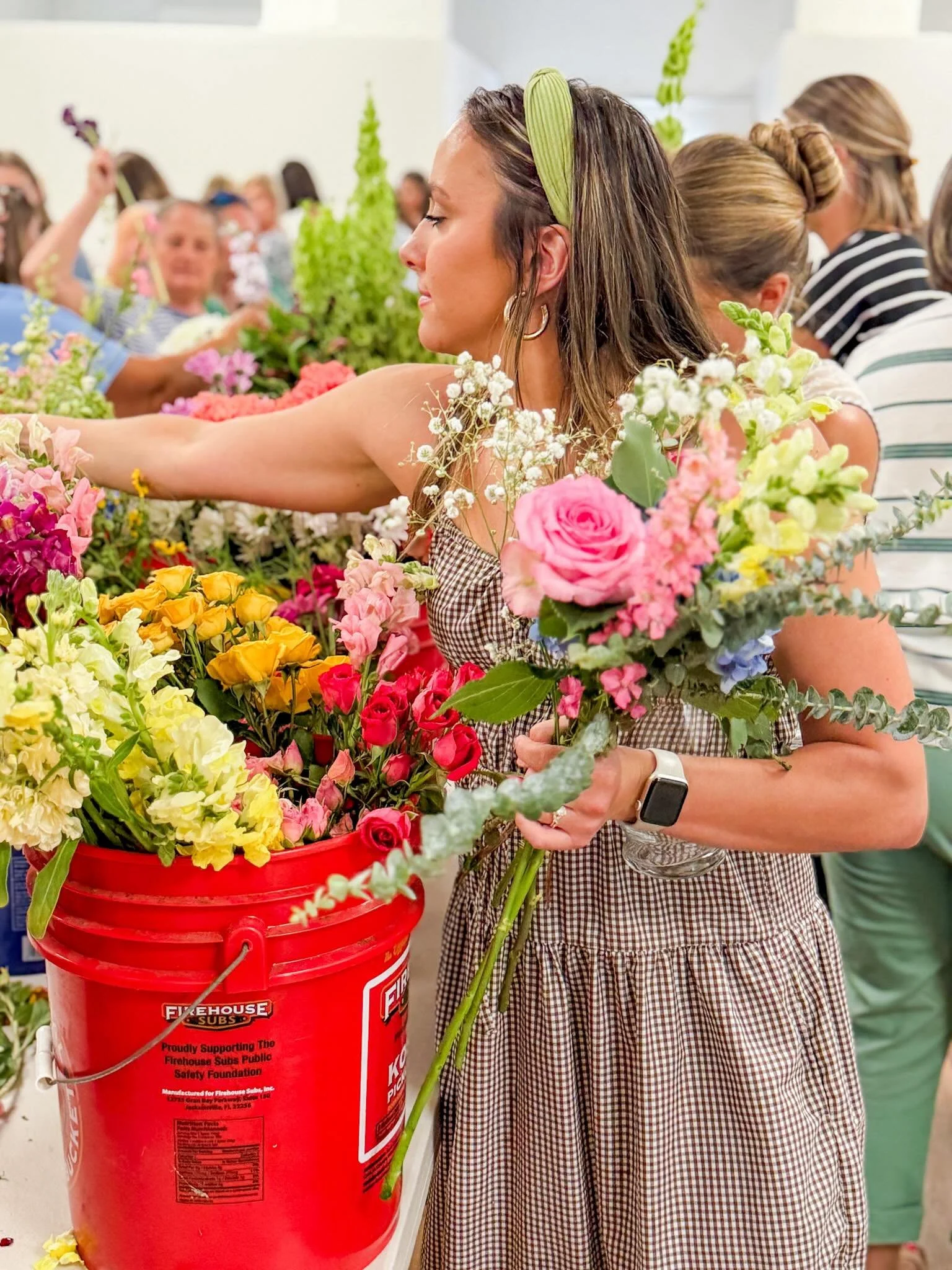 Hi! 👋 I&rsquo;m Belle (Anibelle) the face behind Josephine Floral Co! 🎀

I began floristry as someone who helped behind the scenes a lot with a wedding company. As I worked underneath two wedding planners, I recognized how much I adored the flower 