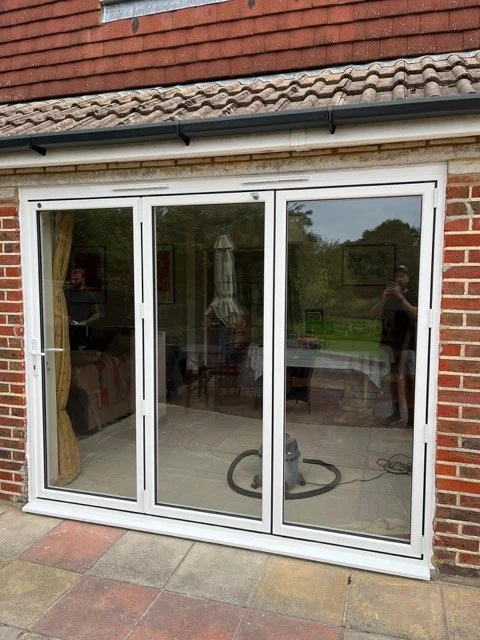 bifold doors by glasstec hampshire Medium.jpeg