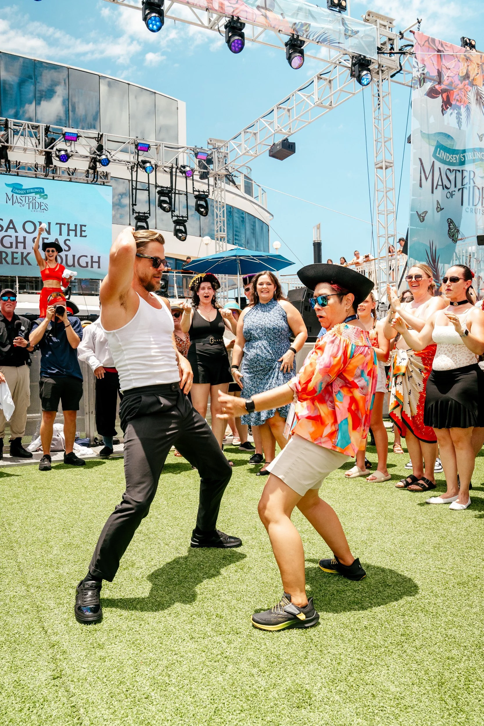 Vega+Luxe+Media_+Chicago+Event+Photograper_Lindsey+Stirling+Cruise-22.jpg