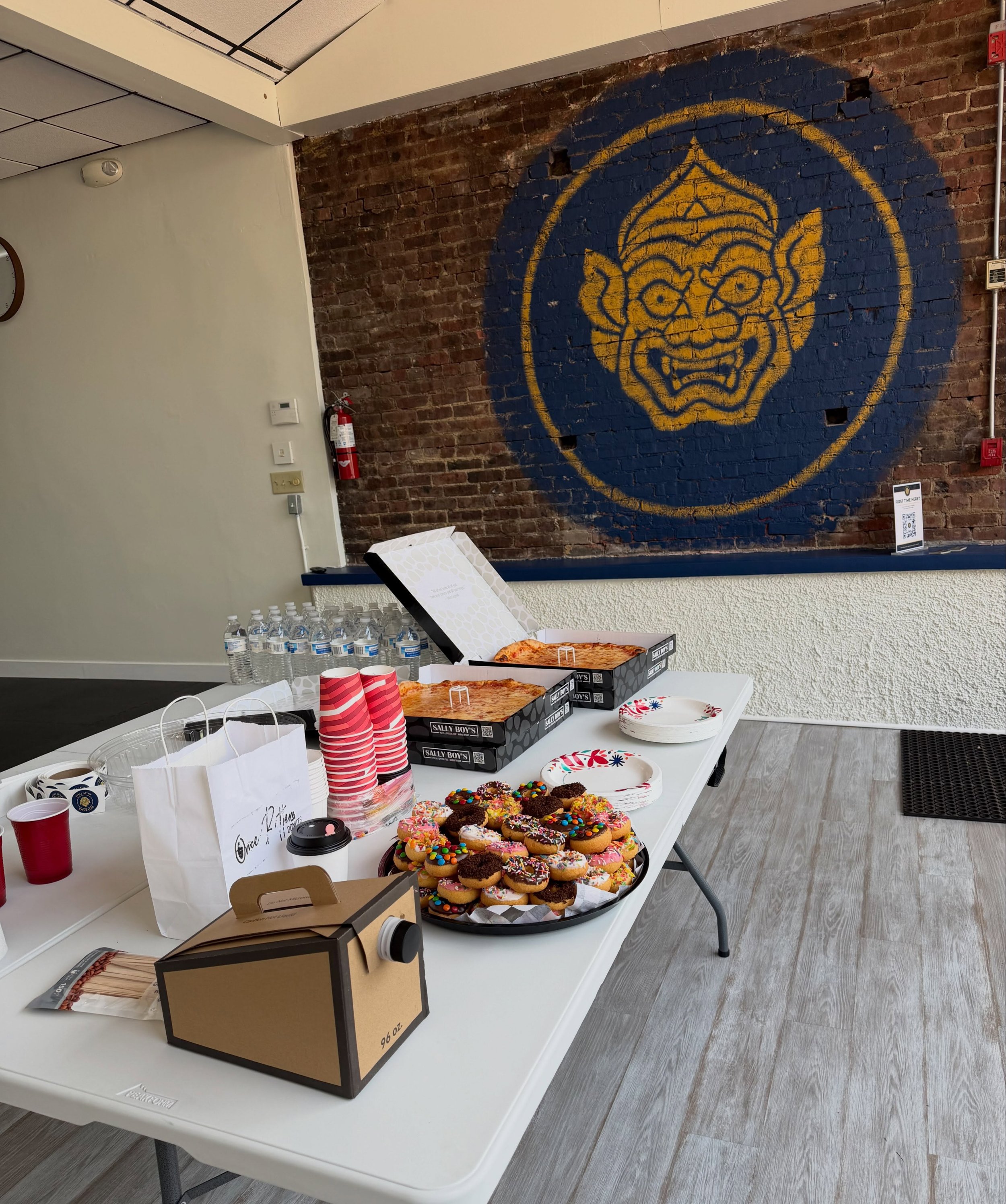 From 12-2 come in for our Grand Opening/Open House!

Hang out with me and have some pizza, donuts and coffee!

It&rsquo;s also the last day for our Founders Memberships! $200/month for unlimited training

#redbank #redbanknj