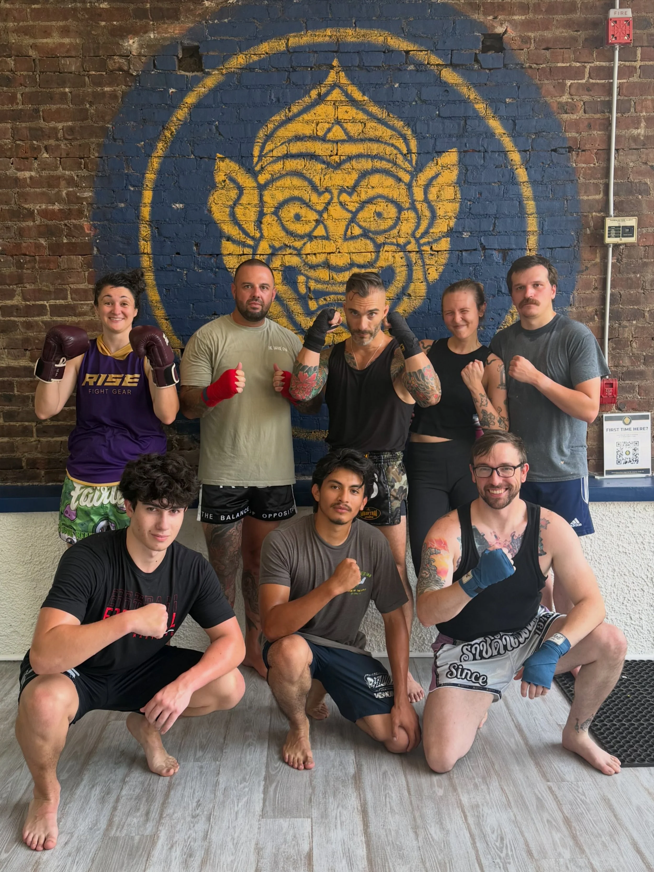 Saturdays at Red Bank Muay Thai!

Awesome work today combining some head movement with power shots like knees.

Set up your first class with the link in the bio!

#redbank #redbanknj #monmouthcountynj #monmouthcounty #muaythai