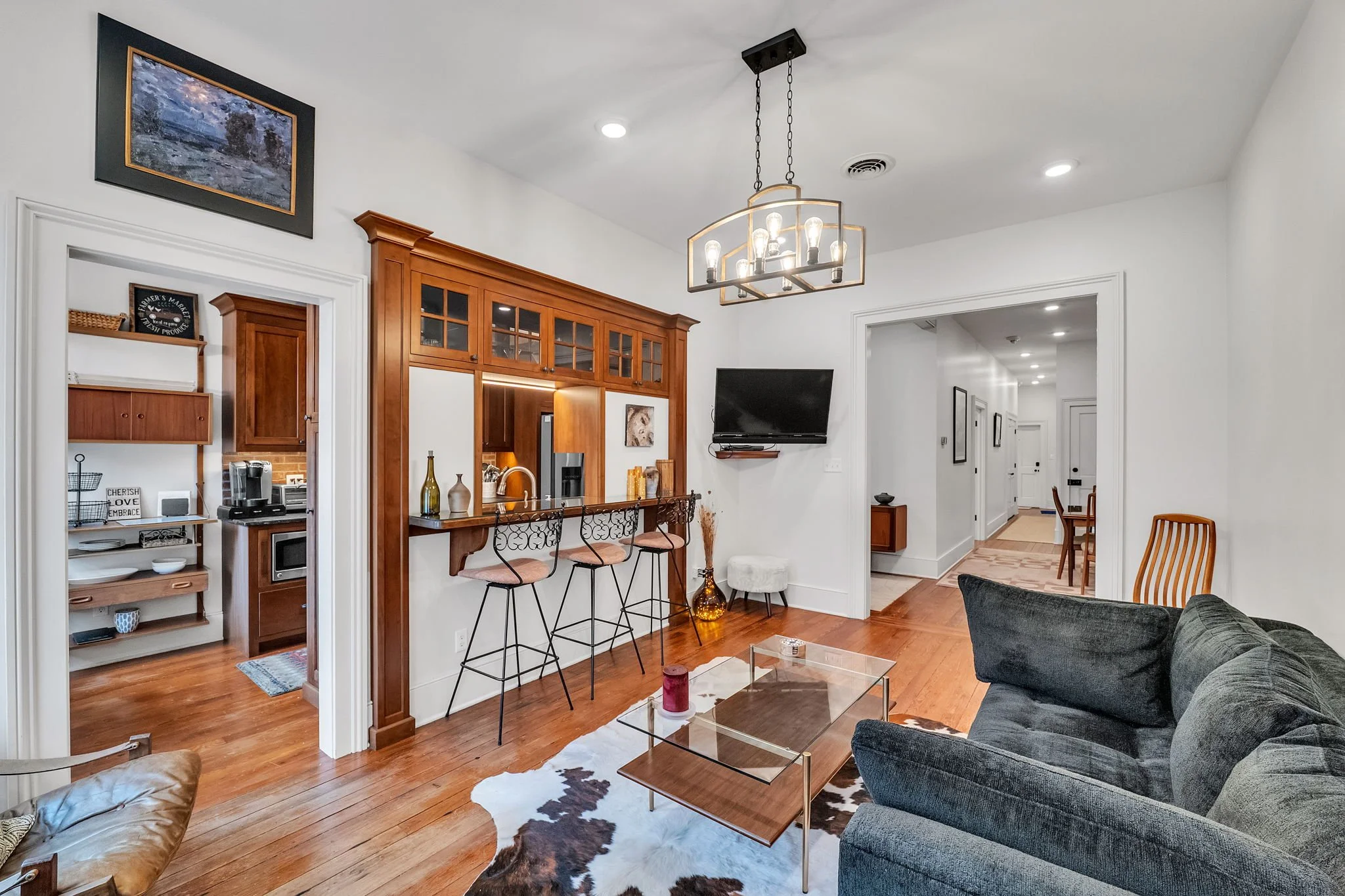 45-web-or-mls-170-e-main-st.jpg
