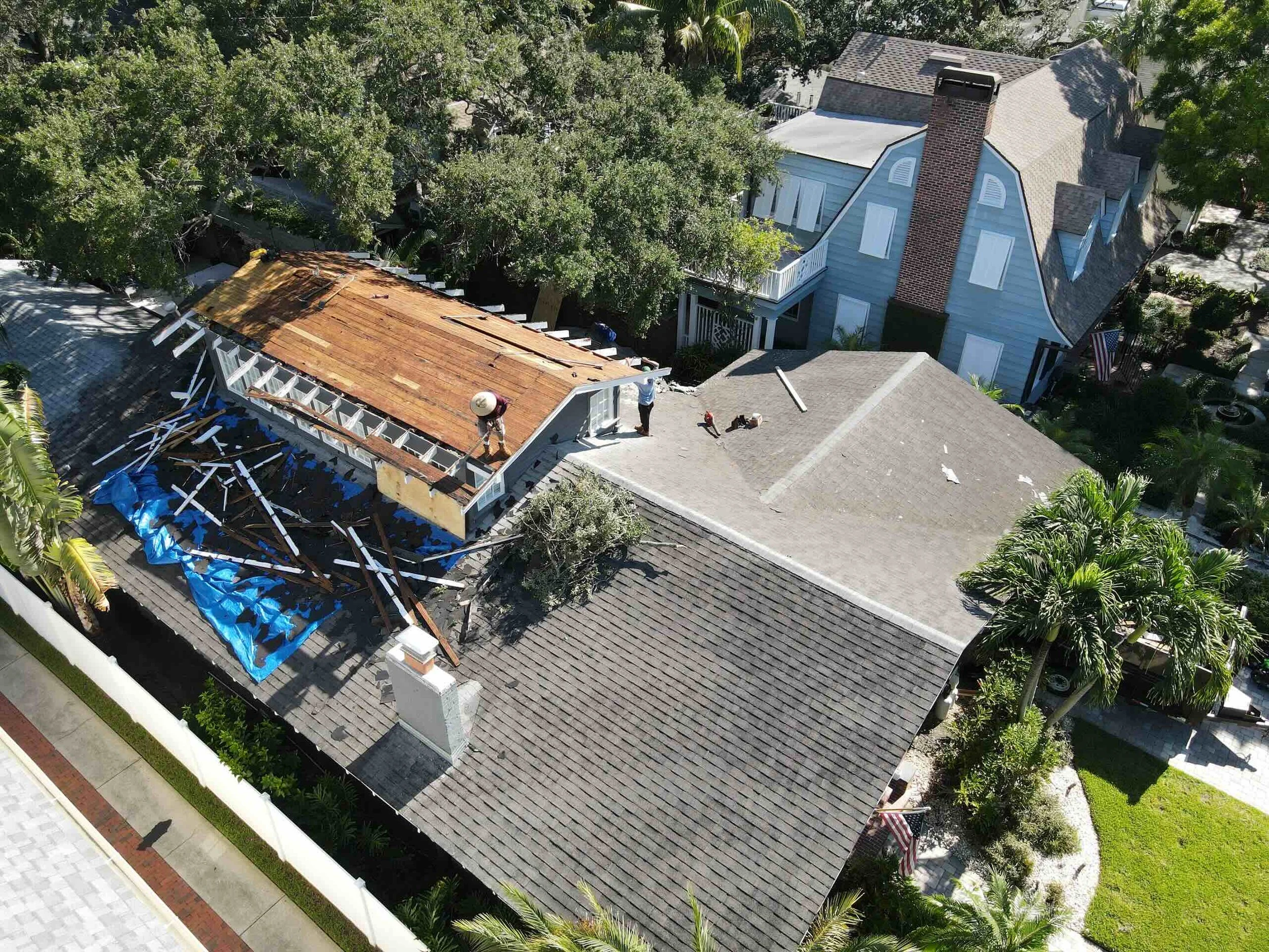 MK Construction - Bayshore Restoration - (Before) 4.jpeg