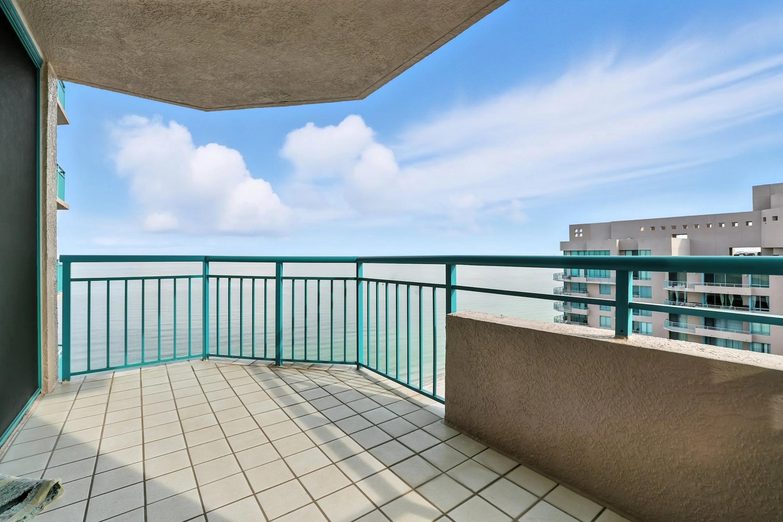 MK Construction - Clearwater Beach Retreat (Before) 8.jpeg