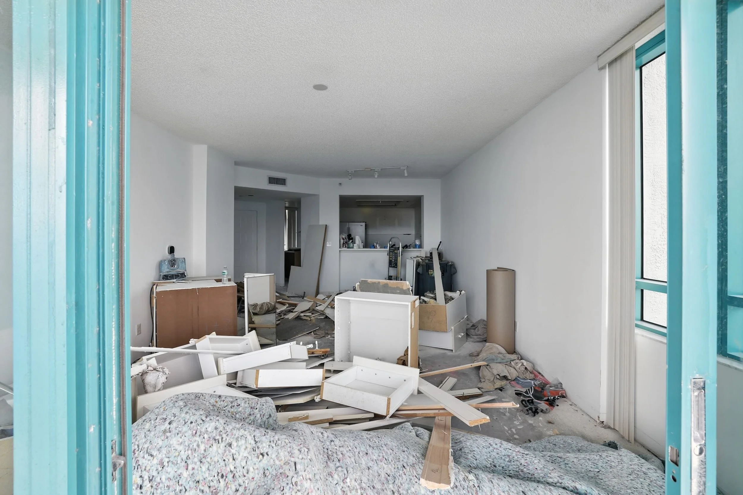 MK Construction - Clearwater Beach Retreat (Before) 10.jpeg