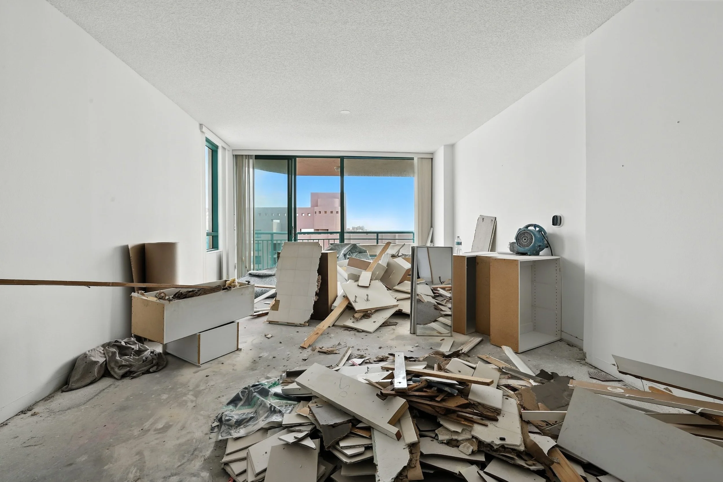 MK Construction - Clearwater Beach Retreat (Before) 3.jpeg