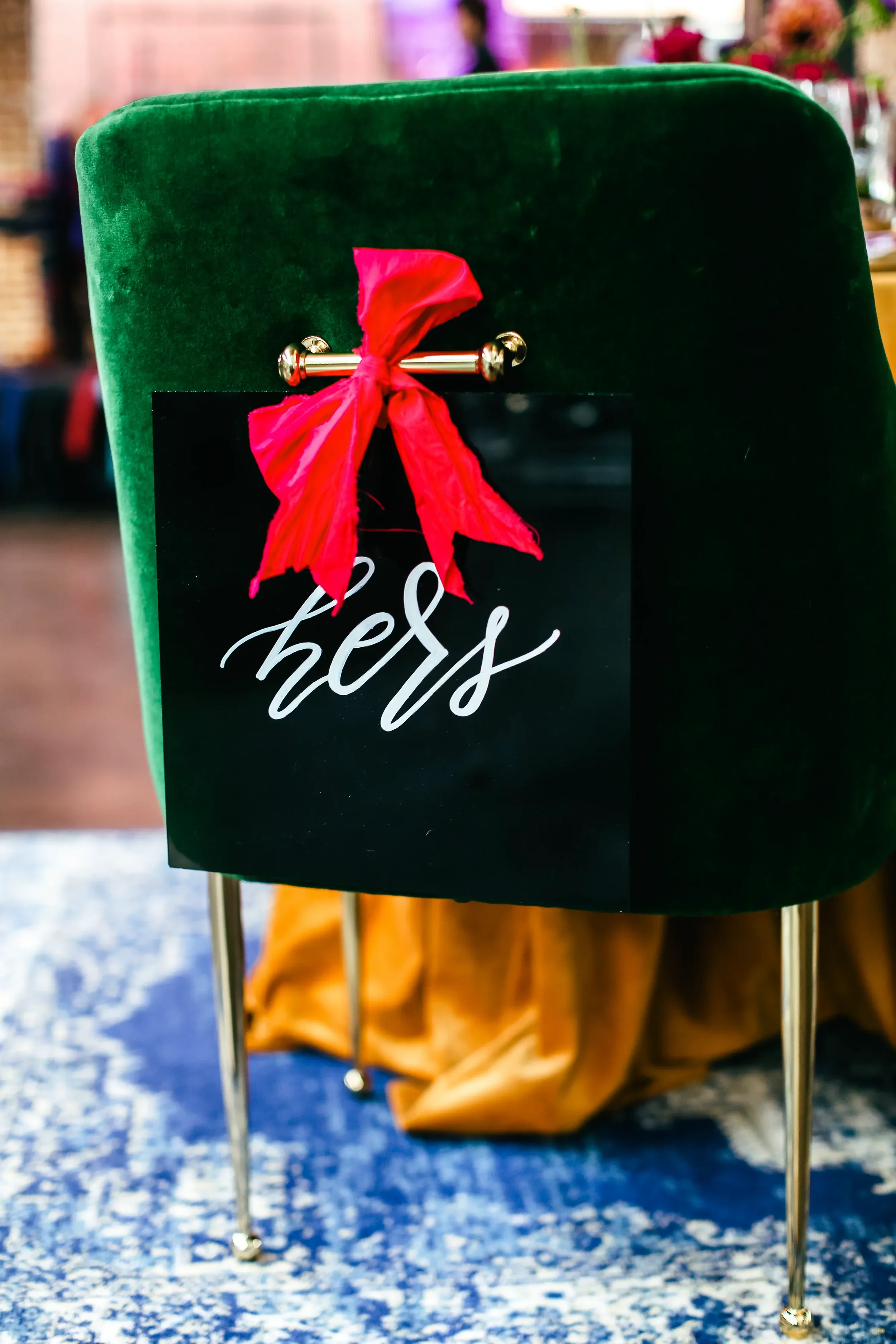 sweetheart-table-calligraphy-chair-signs-hers.webp