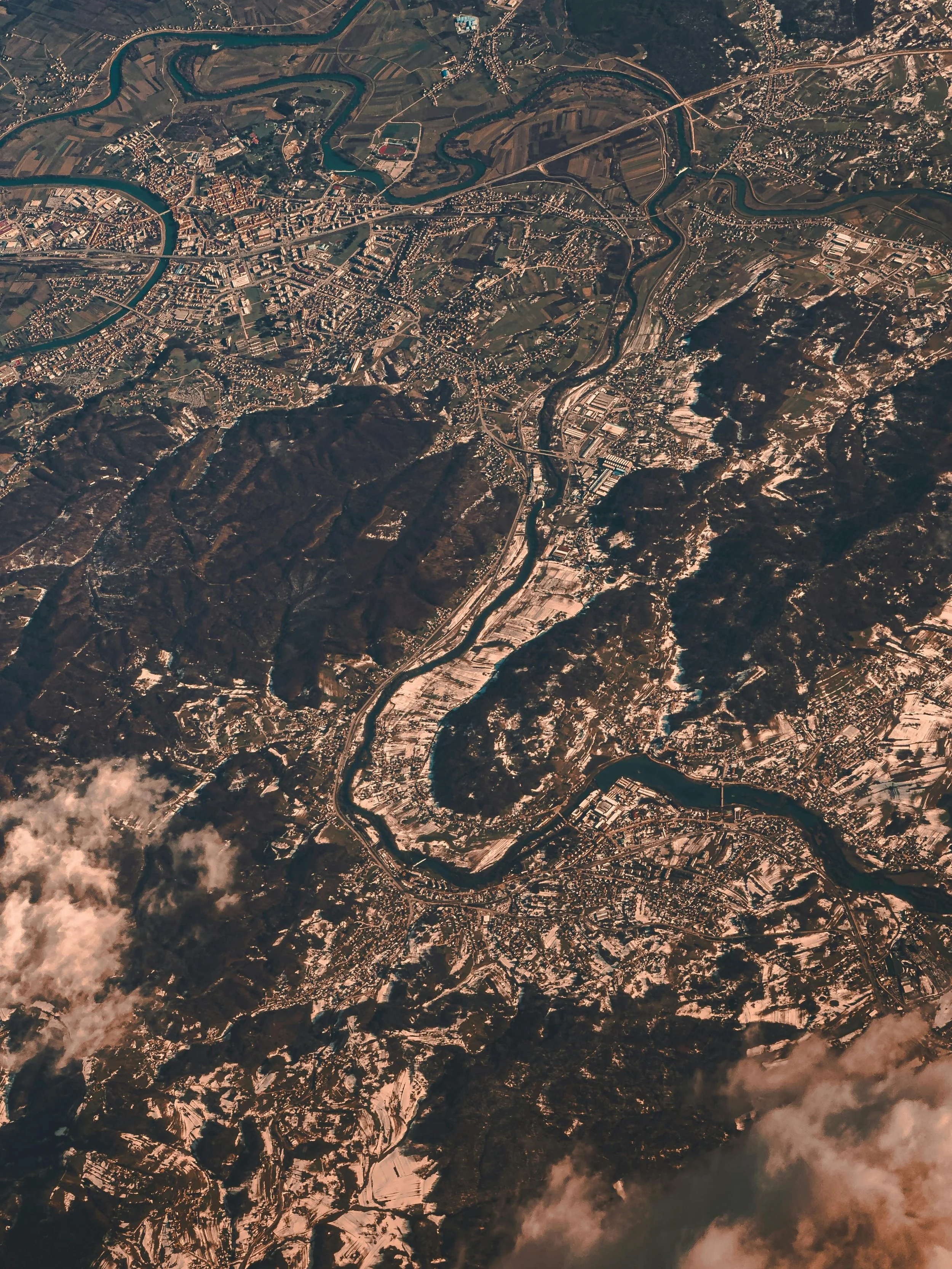 vue satellite d'un territoire