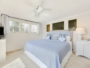 point of pines headboard.webp