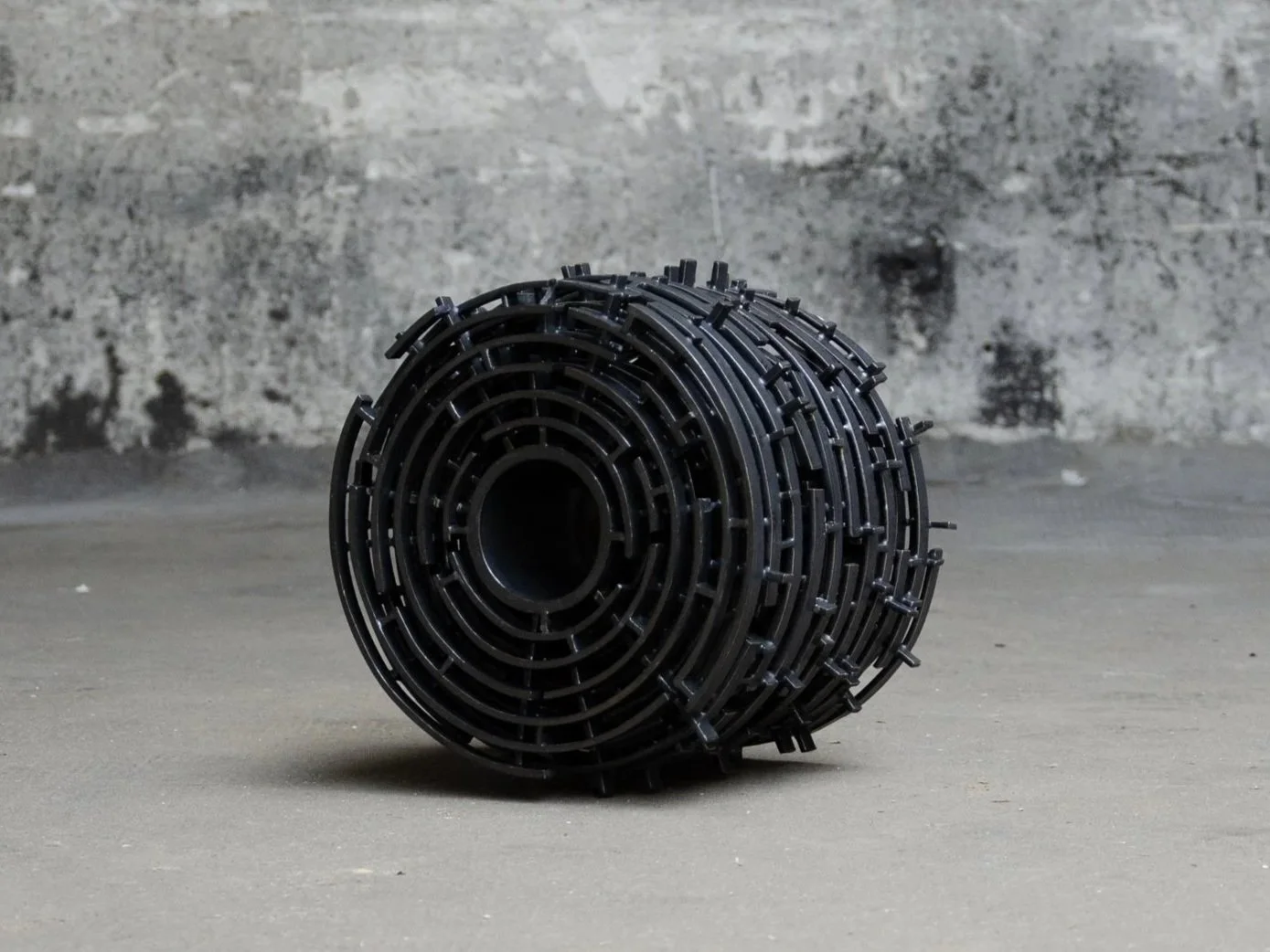 I.C.2602, Grès et émail, 26  x 19 cm, 2026