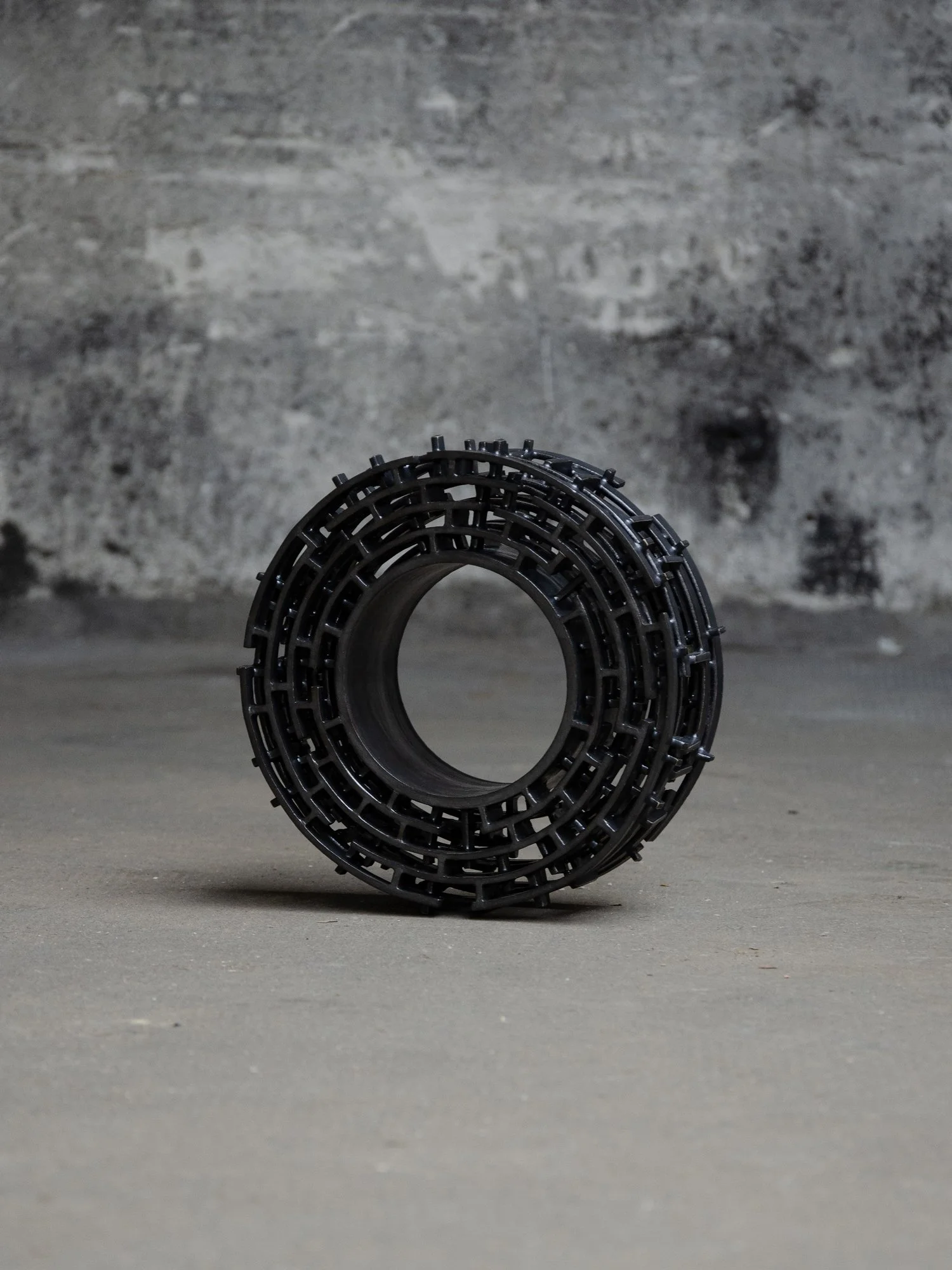 I.C.2501, Grès et émail,
25  x 16 cm,
2025