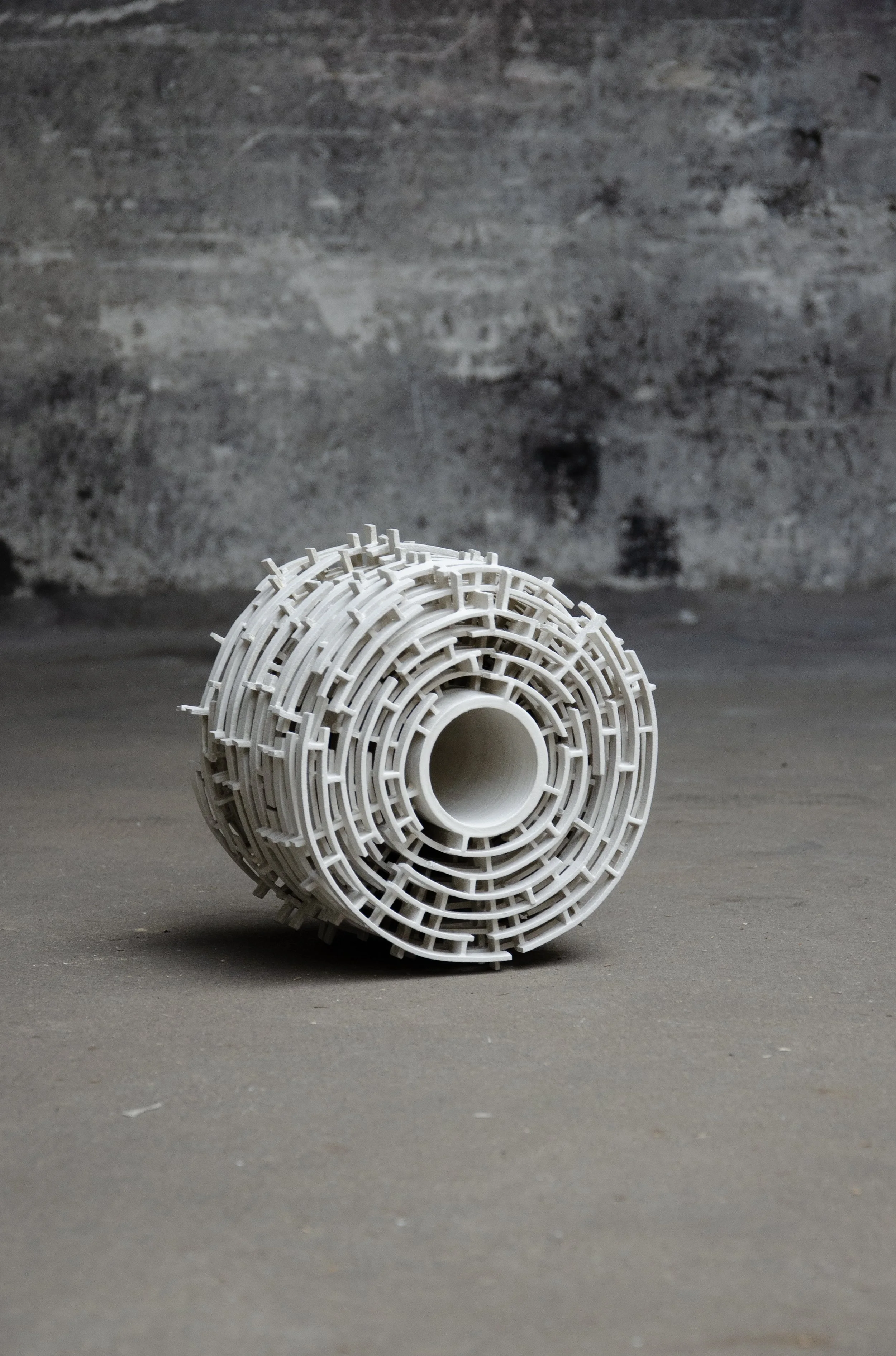 I.C.2603, Grès et émail,
26 x 19 cm,
2026