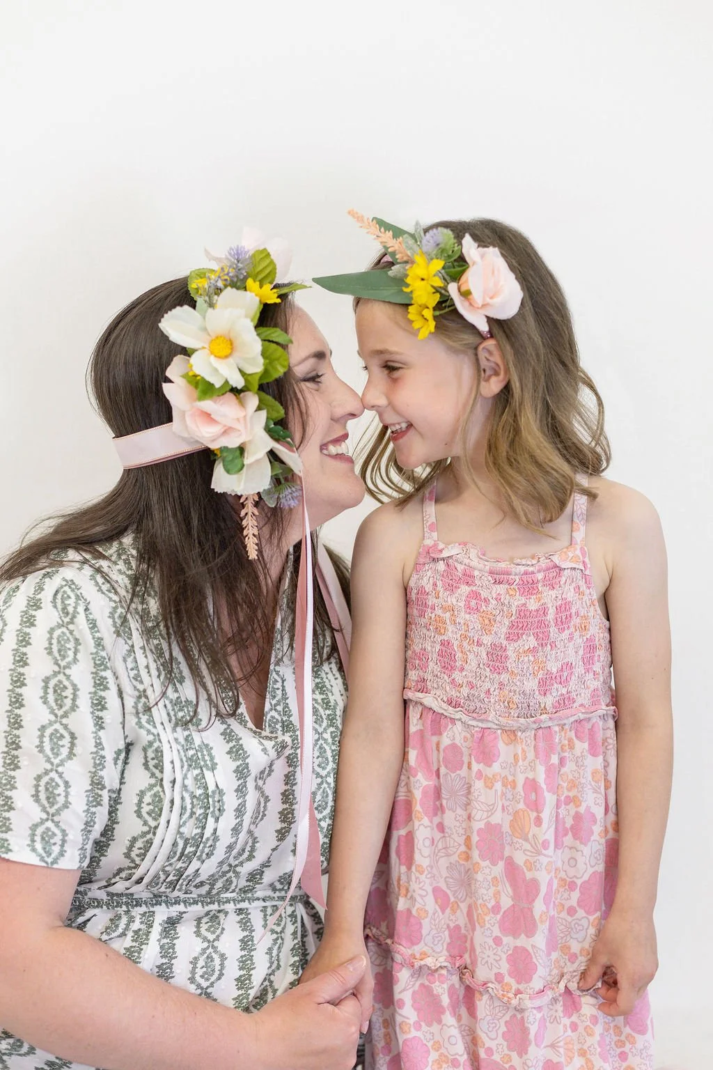 Make Your Own Floral Hair Piece & Portrait: July 19