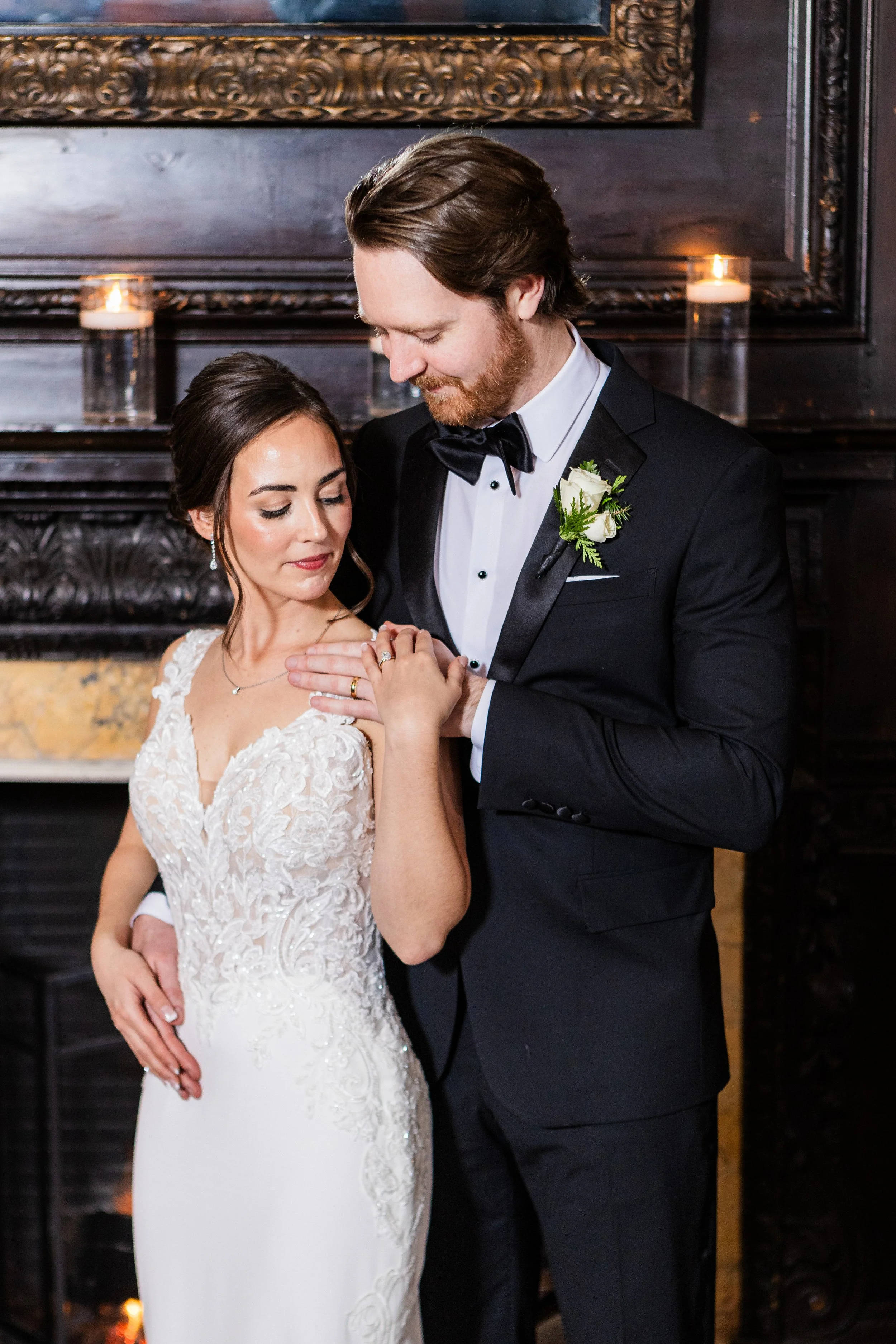 Luxury bridal and event beauty services based in the Hamptons and traveling worldwide.