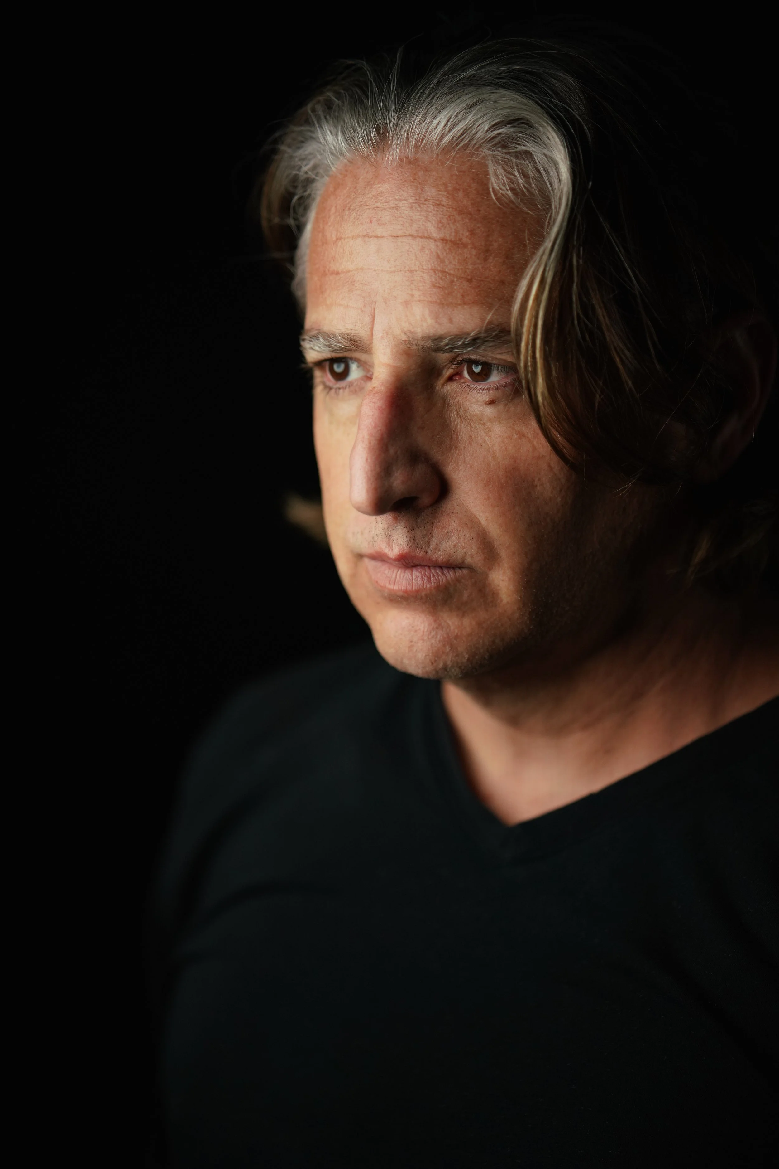 Portrait of GP featured artist, Charlie Leal.