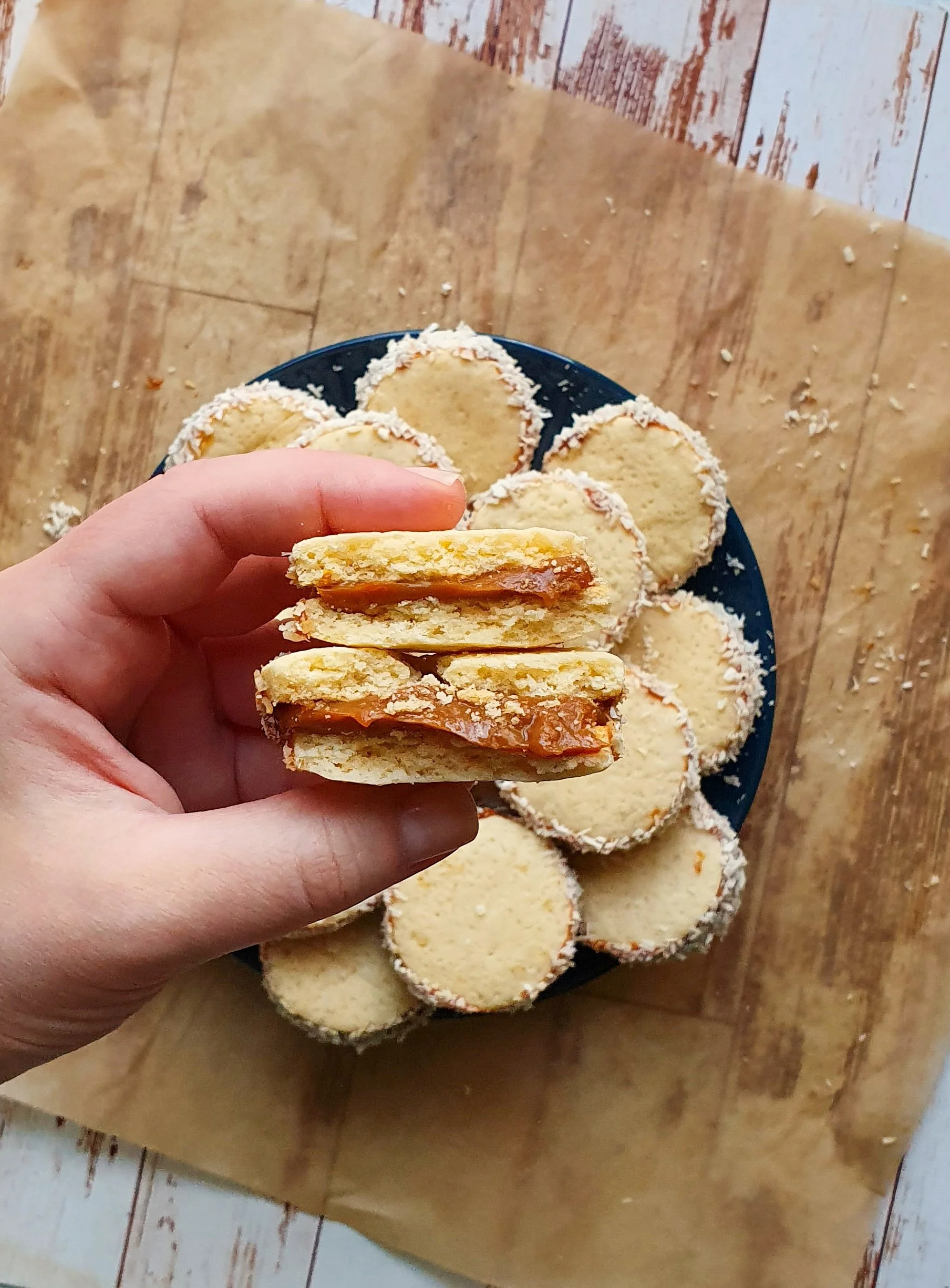 Alfajores (Argentine style)