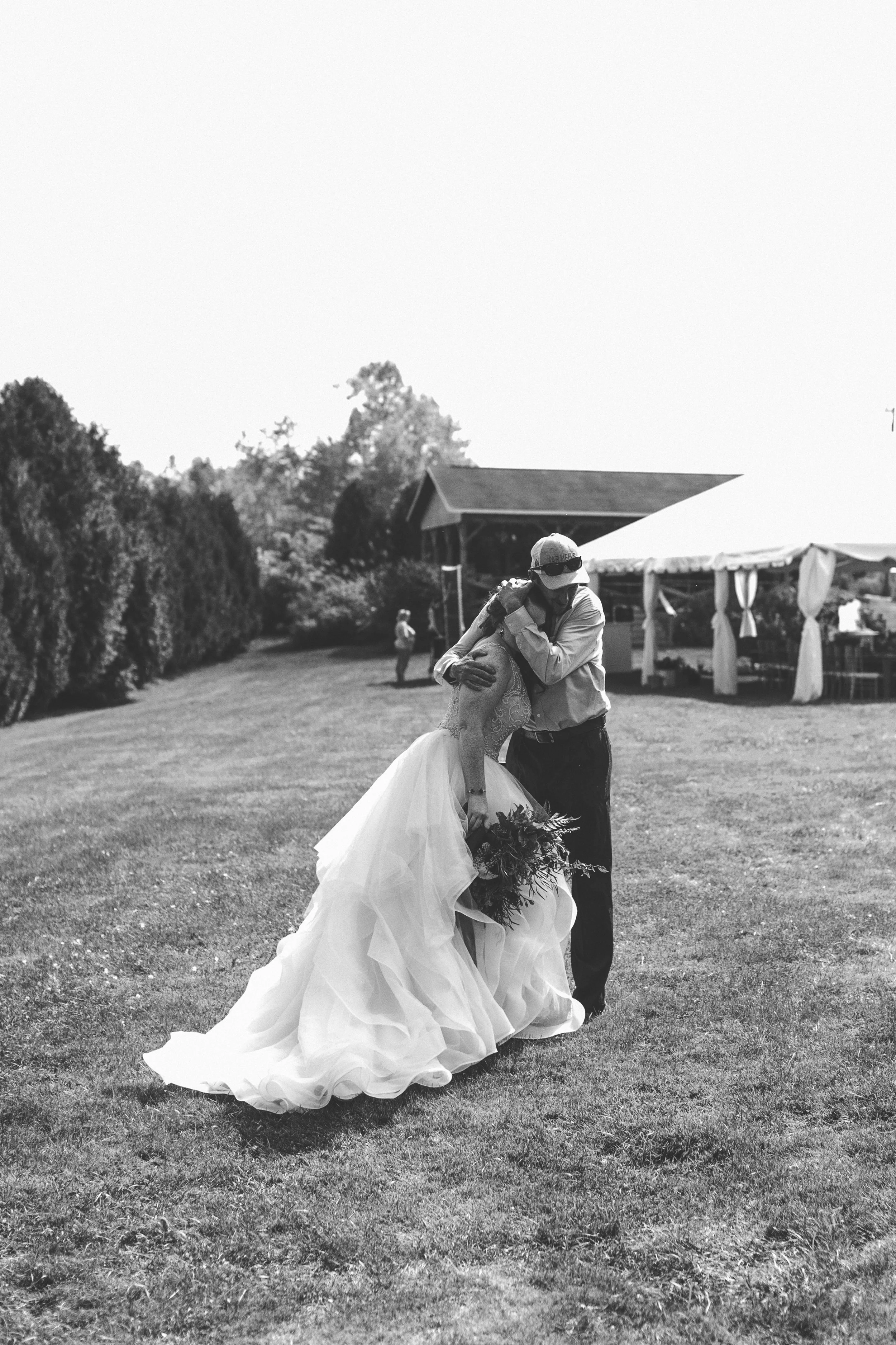 MeganandGarrett:CommonDove:F147.jpg