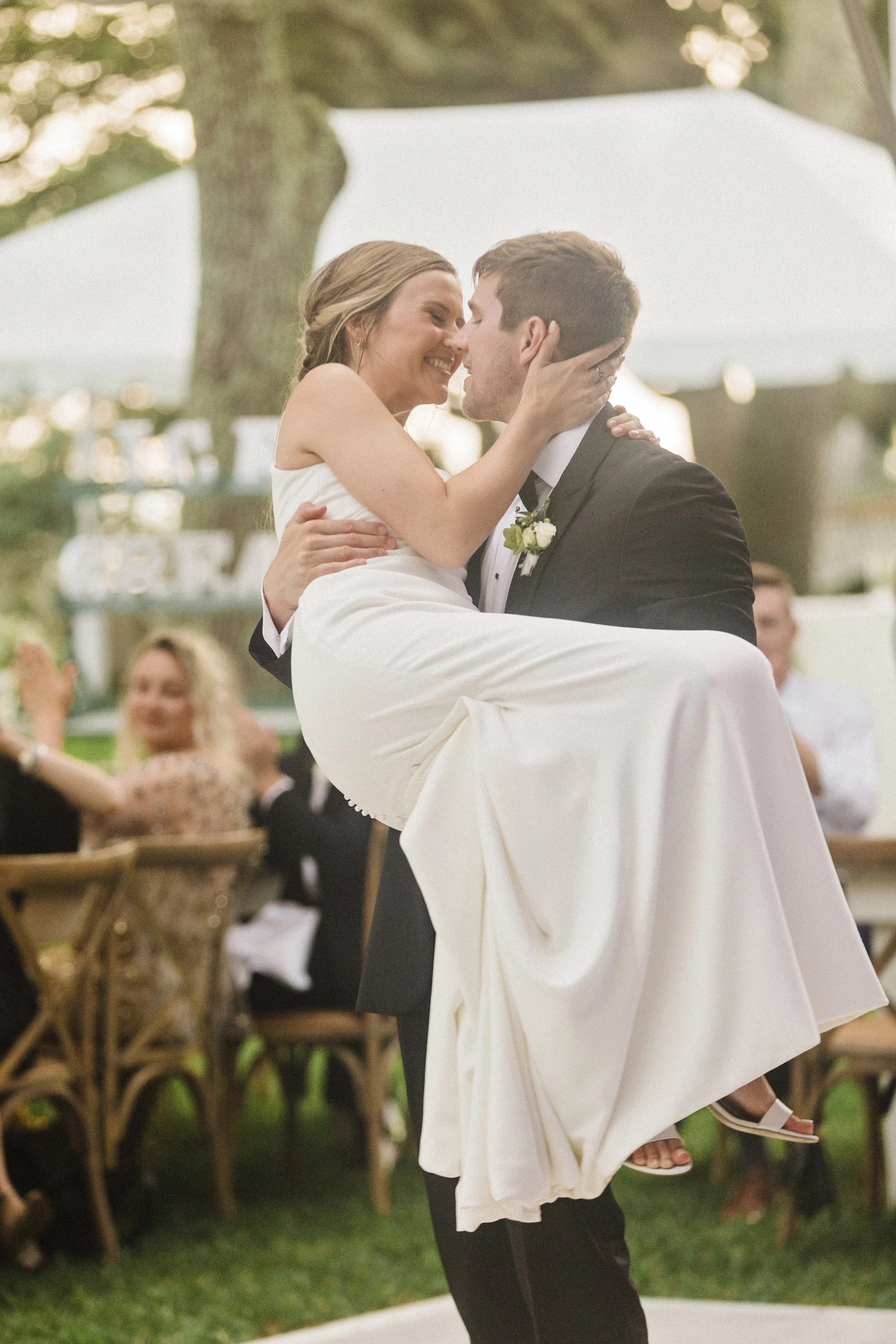 ShelbyandAndrew::CommonDove::E190.jpg