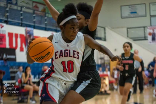 Thompson-vs-OMHS-girls-basketball-web article.jpg