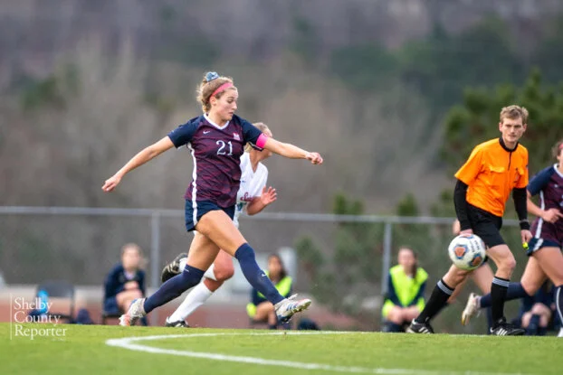 Oak Mountain girls win showdown with Hoover