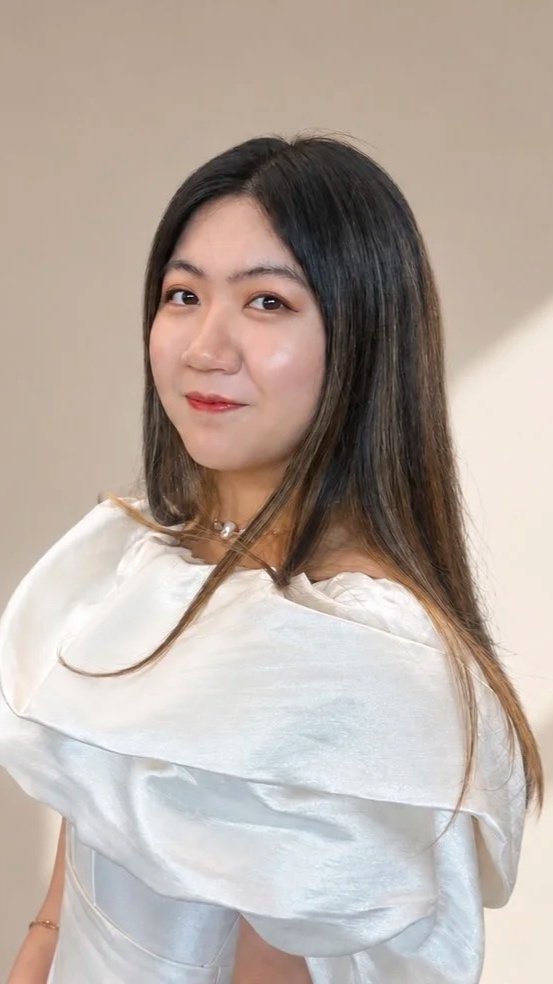 5E0A2161-7244-44A6-87E7-F0663601AF8F+-+Zheyu+Liang.jpg