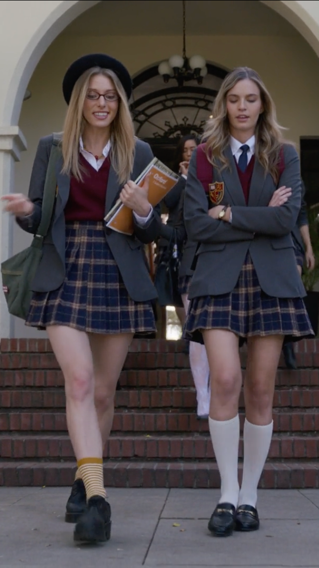 Molly+Anderson+and+Grace+Swanson+-+Caldwell+Still.png