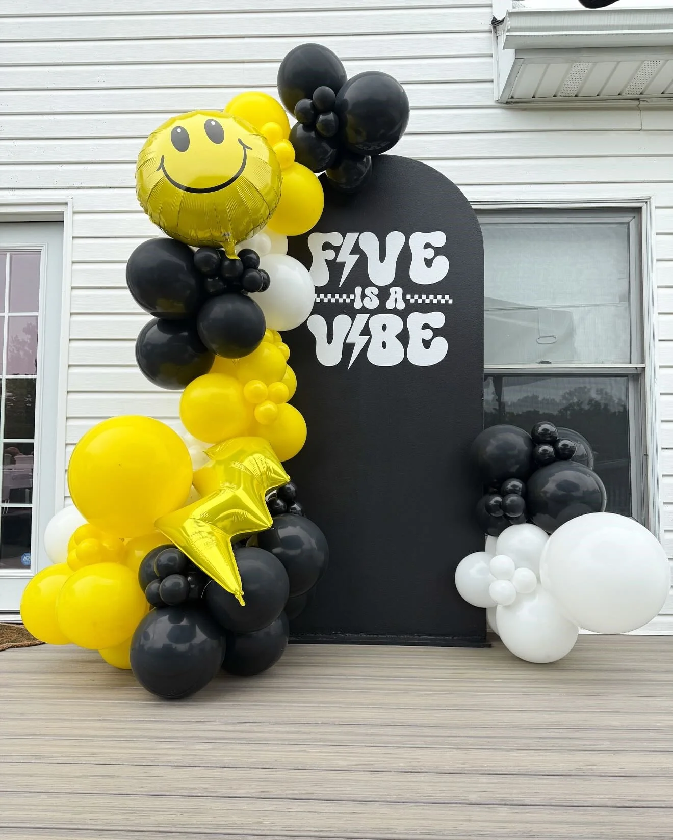 Blown Away Decor balloon installation 8