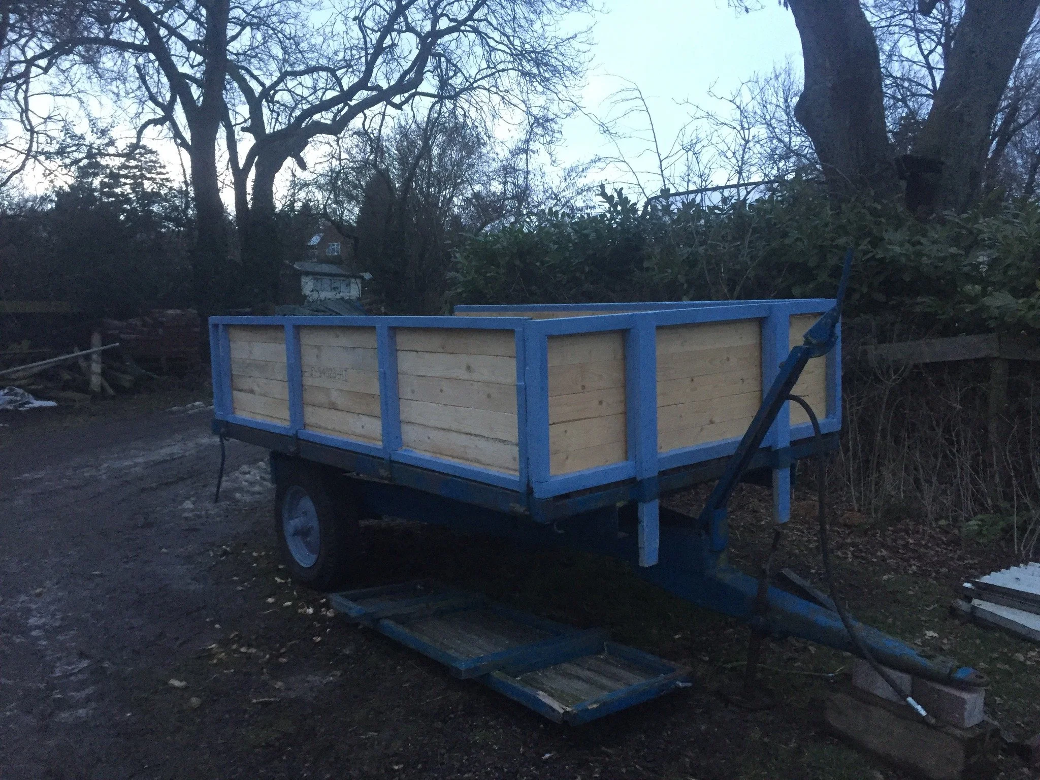 Elmwood Carpentry And Construction - Wooden Trailer Sides