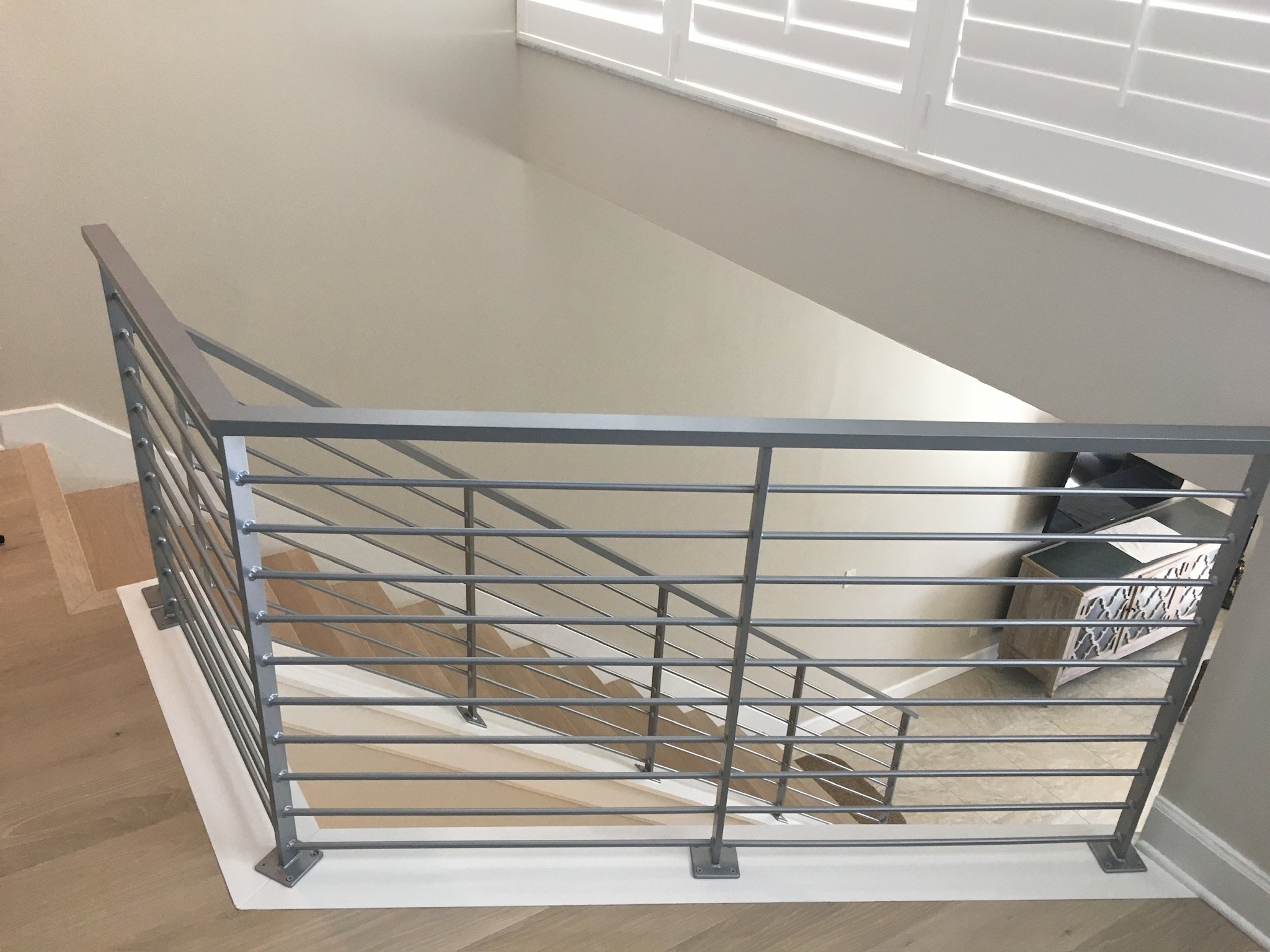 staircase-modern-custom-apg-welding.JPG