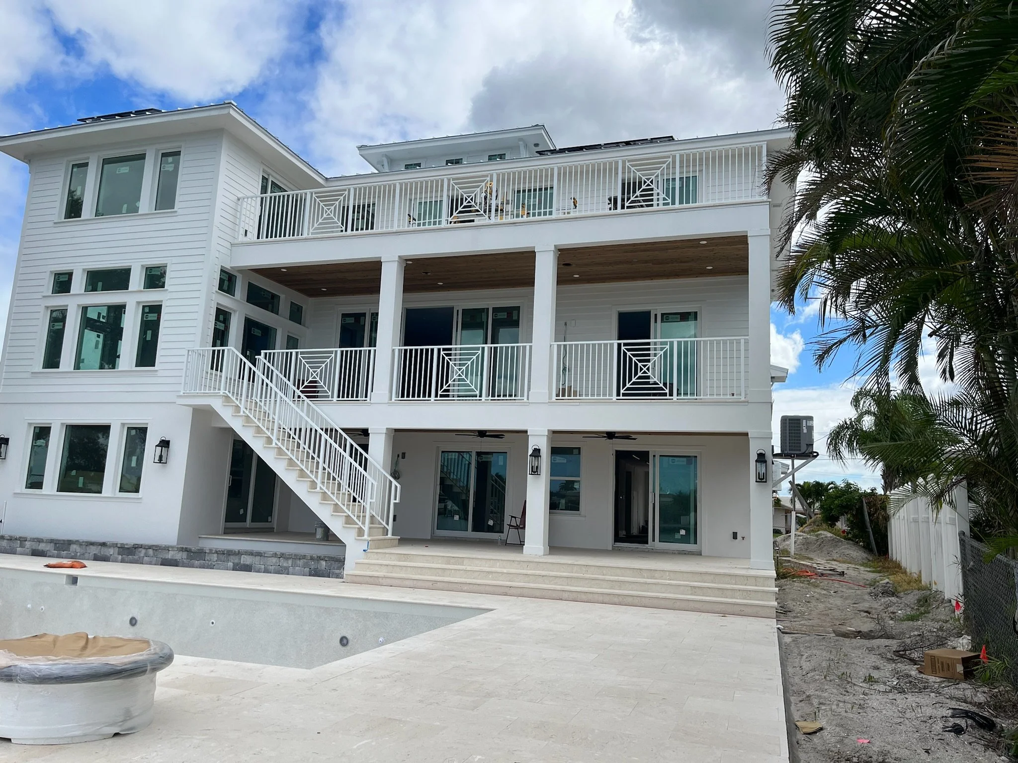 beach-house-railings-APG-welding.JPG