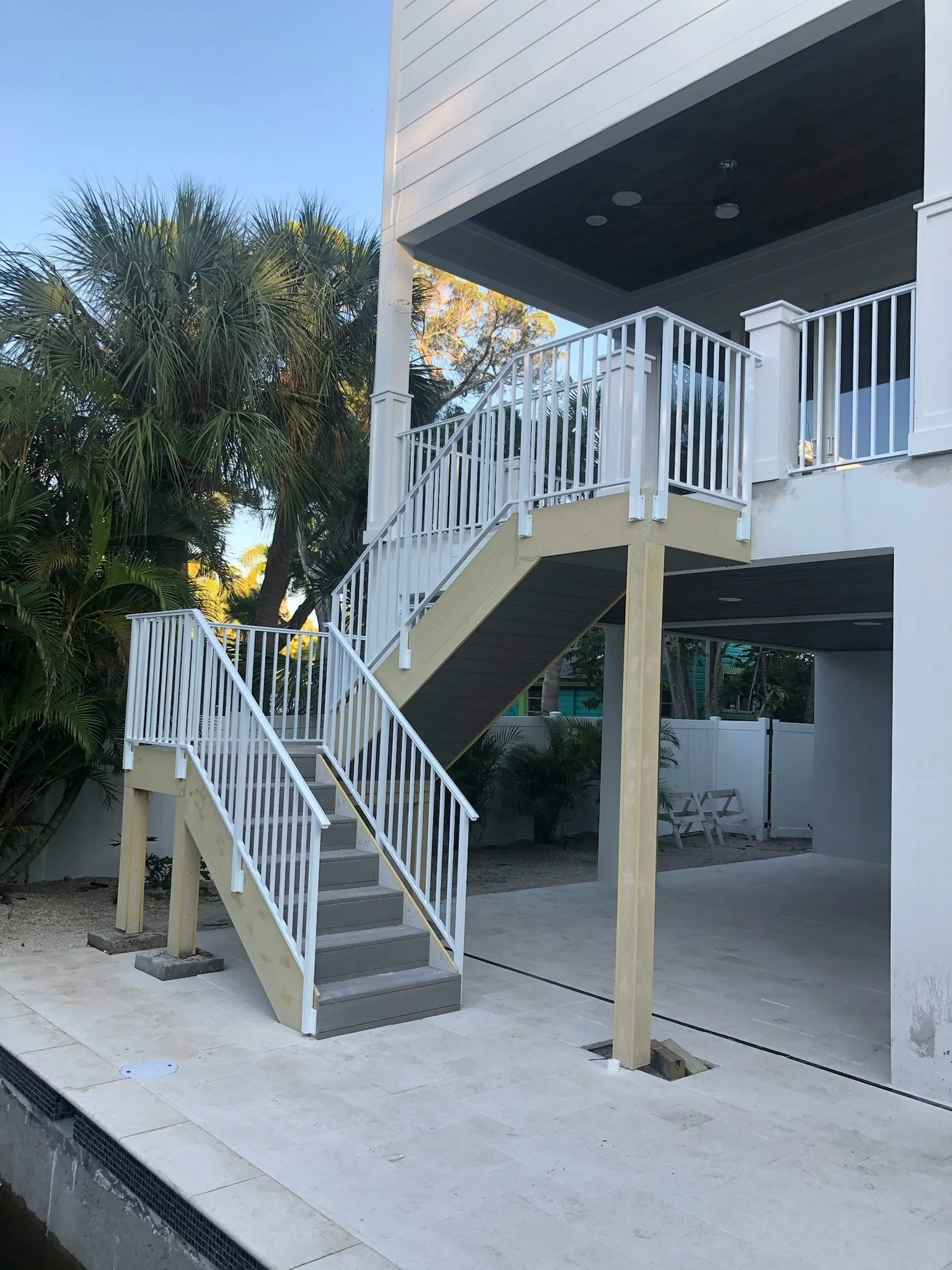 alulimun-stairs-sarasota.JPG