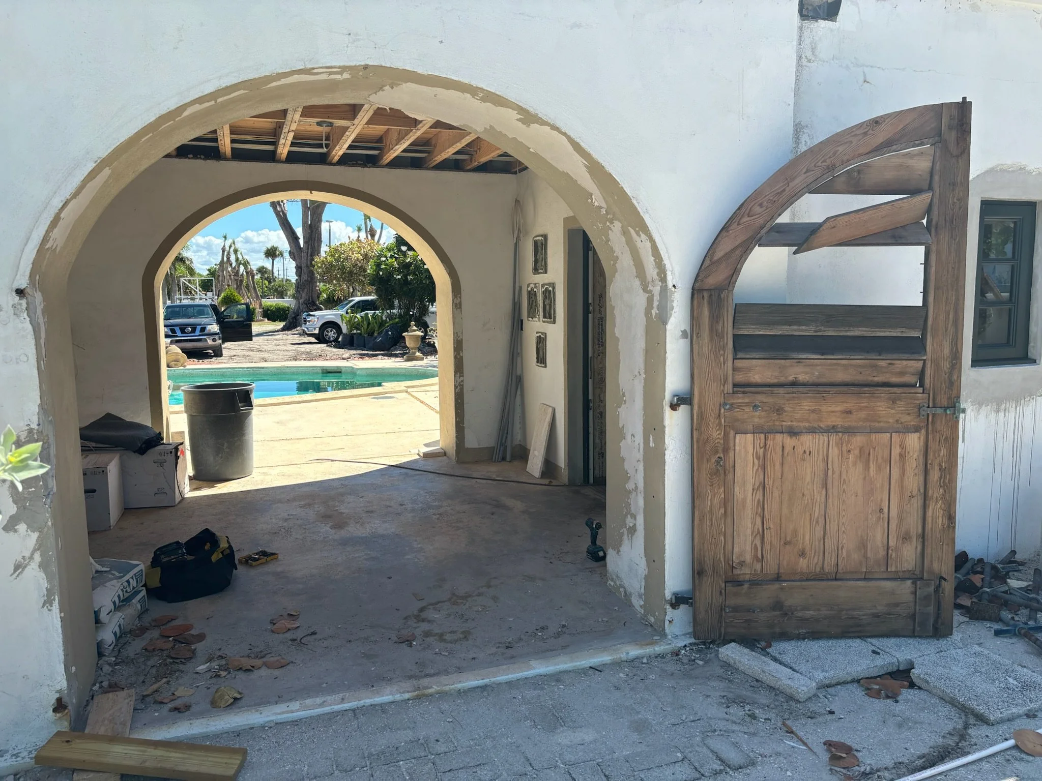 before-after-apg-welding-custom-gate-sarasota.JPG
