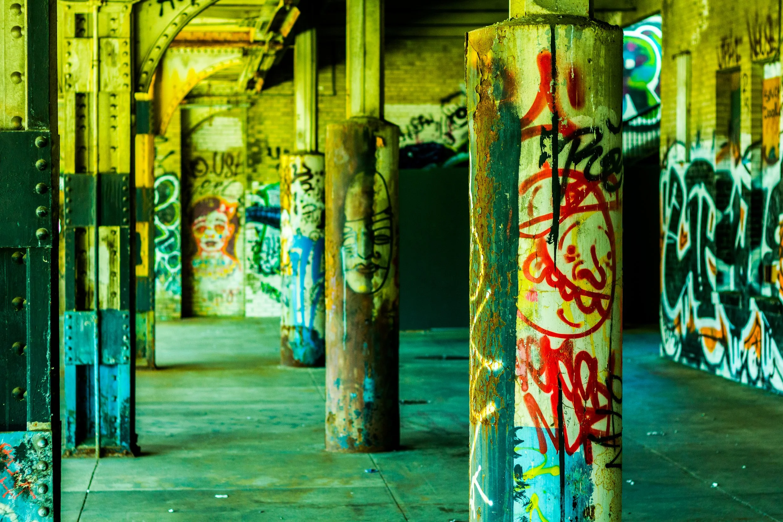 Graffiti (5 of 20).JPG