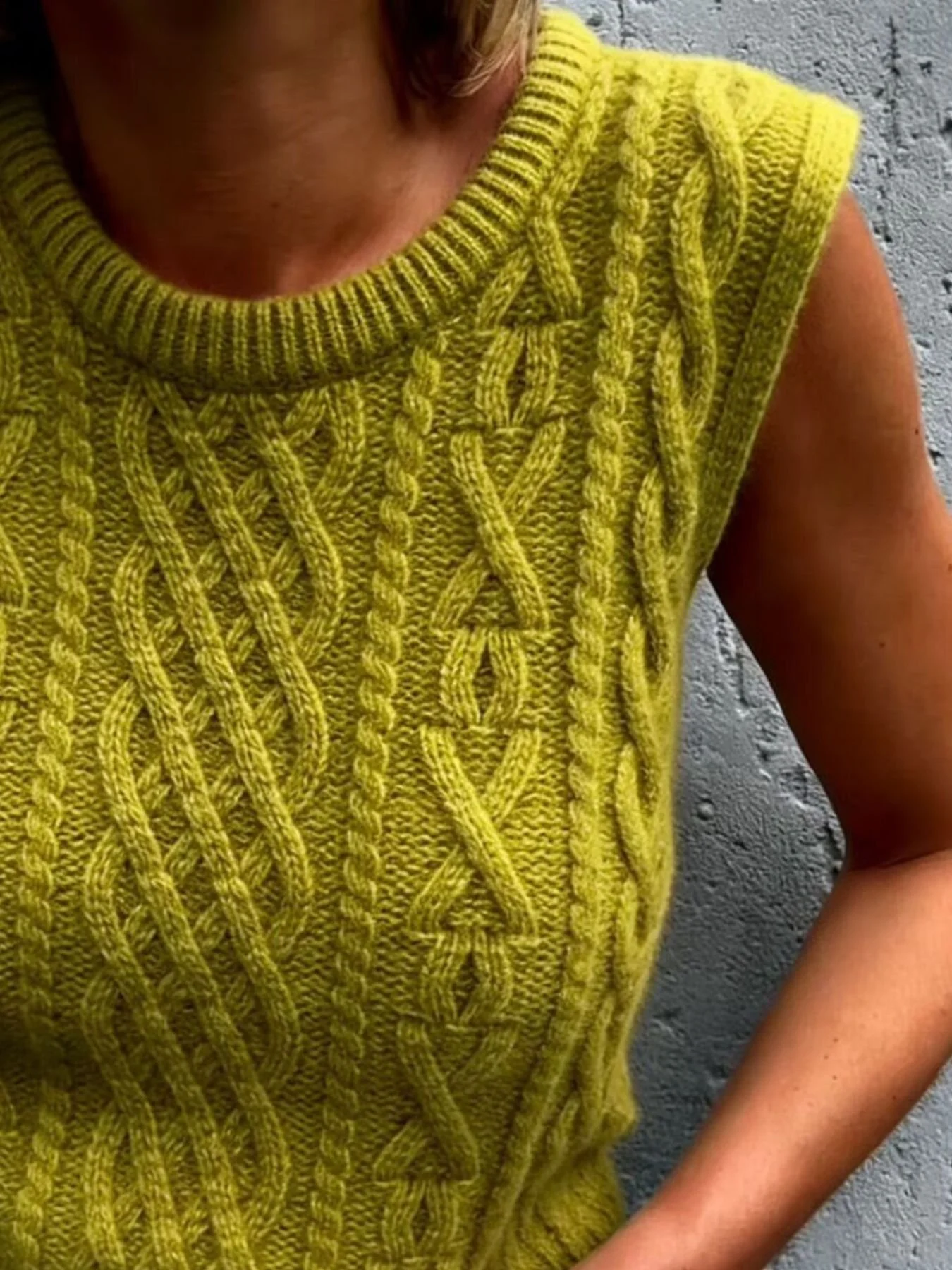 EaseMeeCableKnitSweaterVest5.jpg