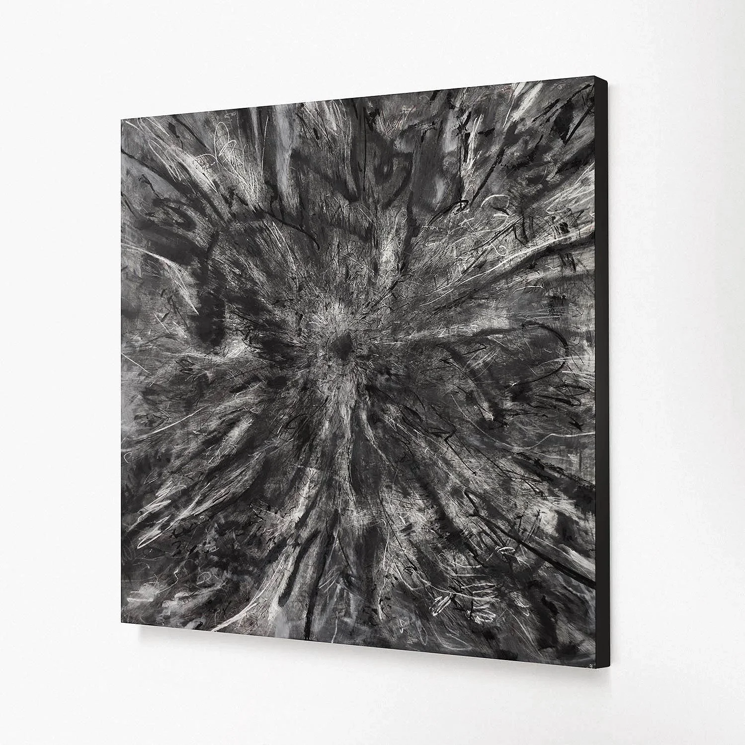 Da Dança X, 2024. Carvão, tinta a óleo e massa acrílica sobre tela, 110 × 110 cm

