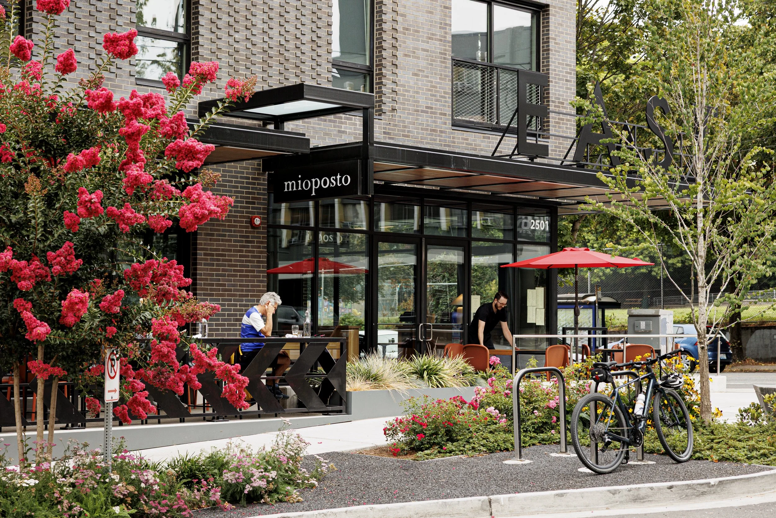 Mioposto_Eastlake_Feed_It_Creative004.jpg