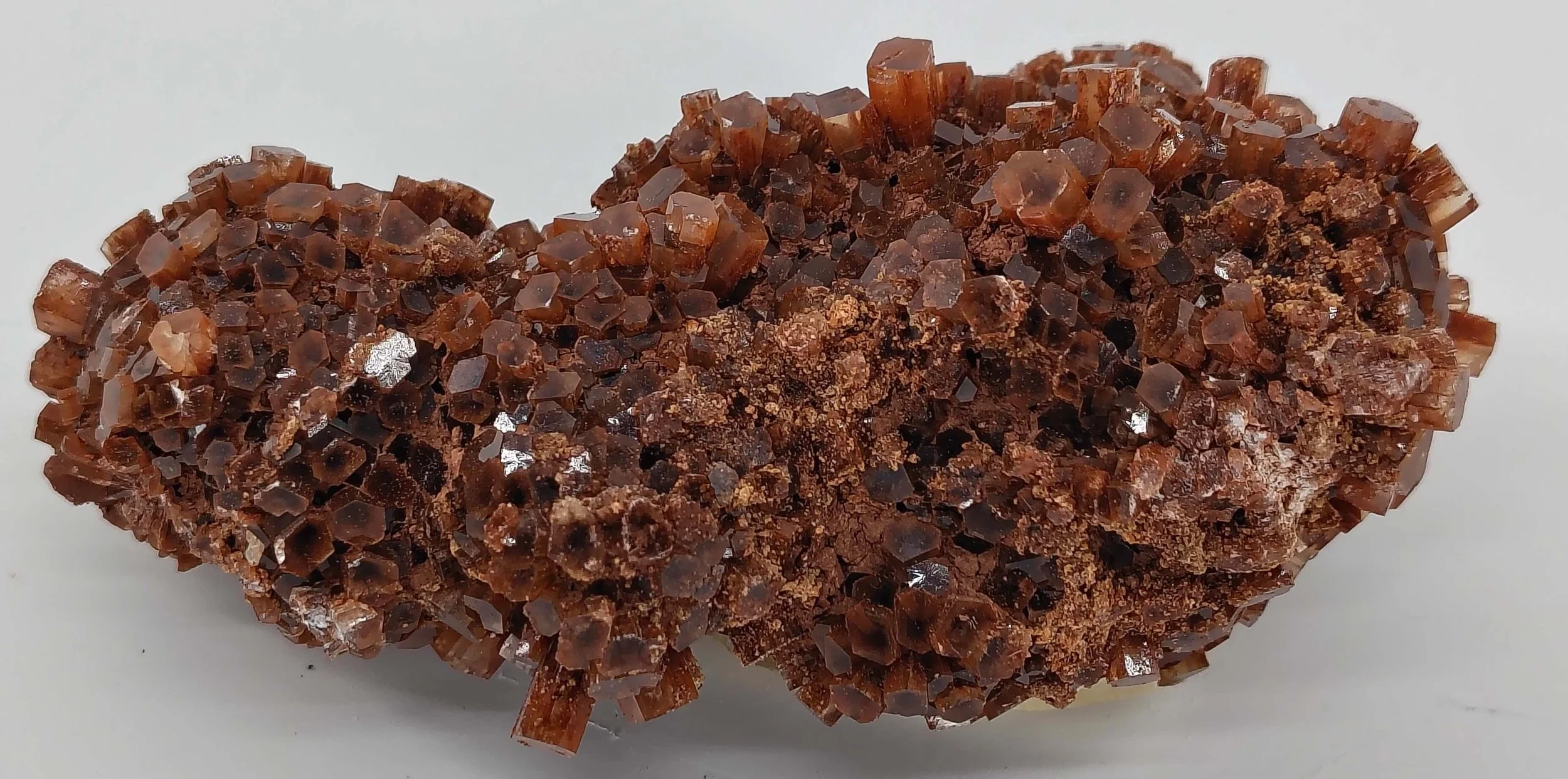 Arogonite cluster (026)2.jpg