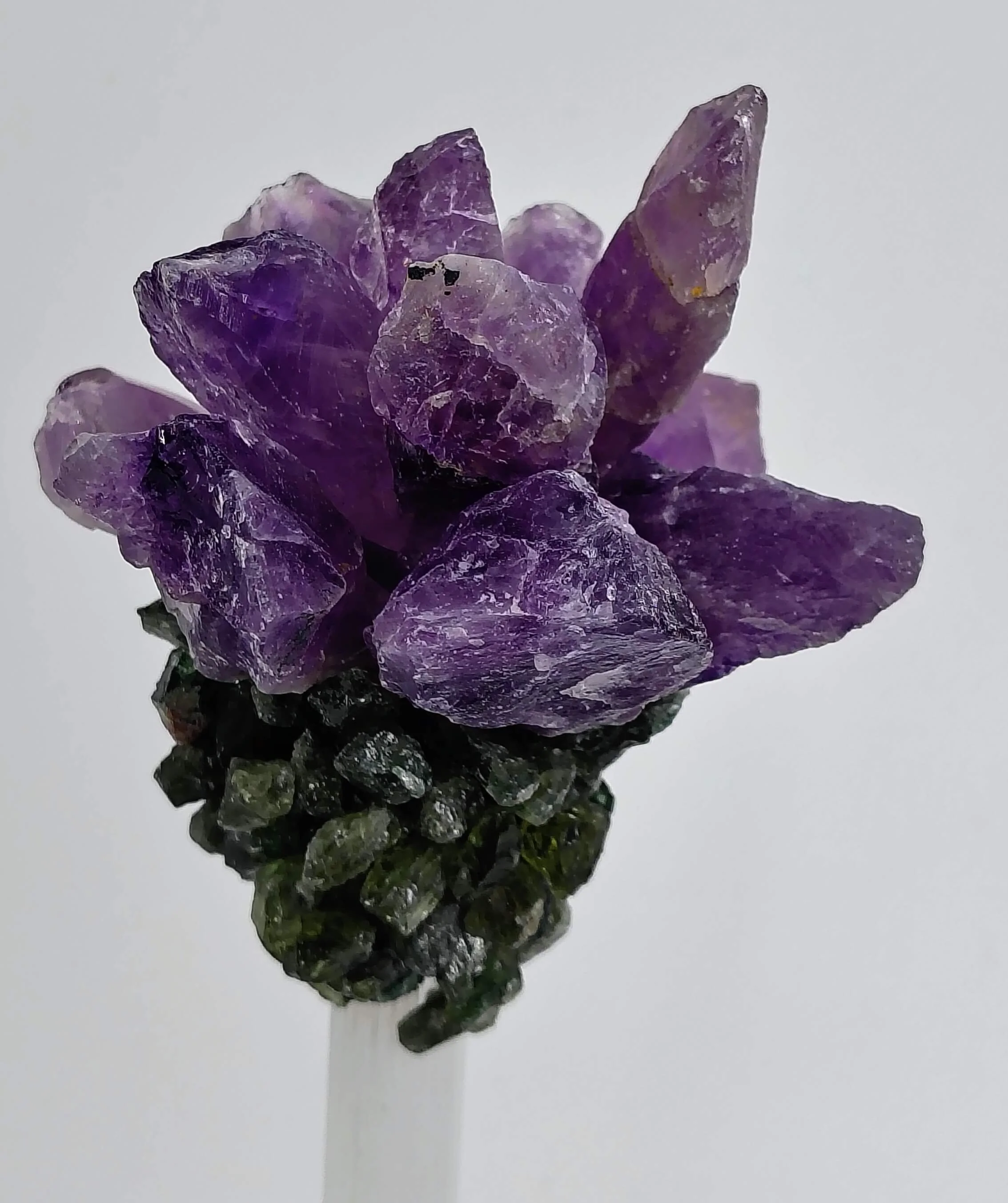 Amethyst,apatite flower 4.jpg