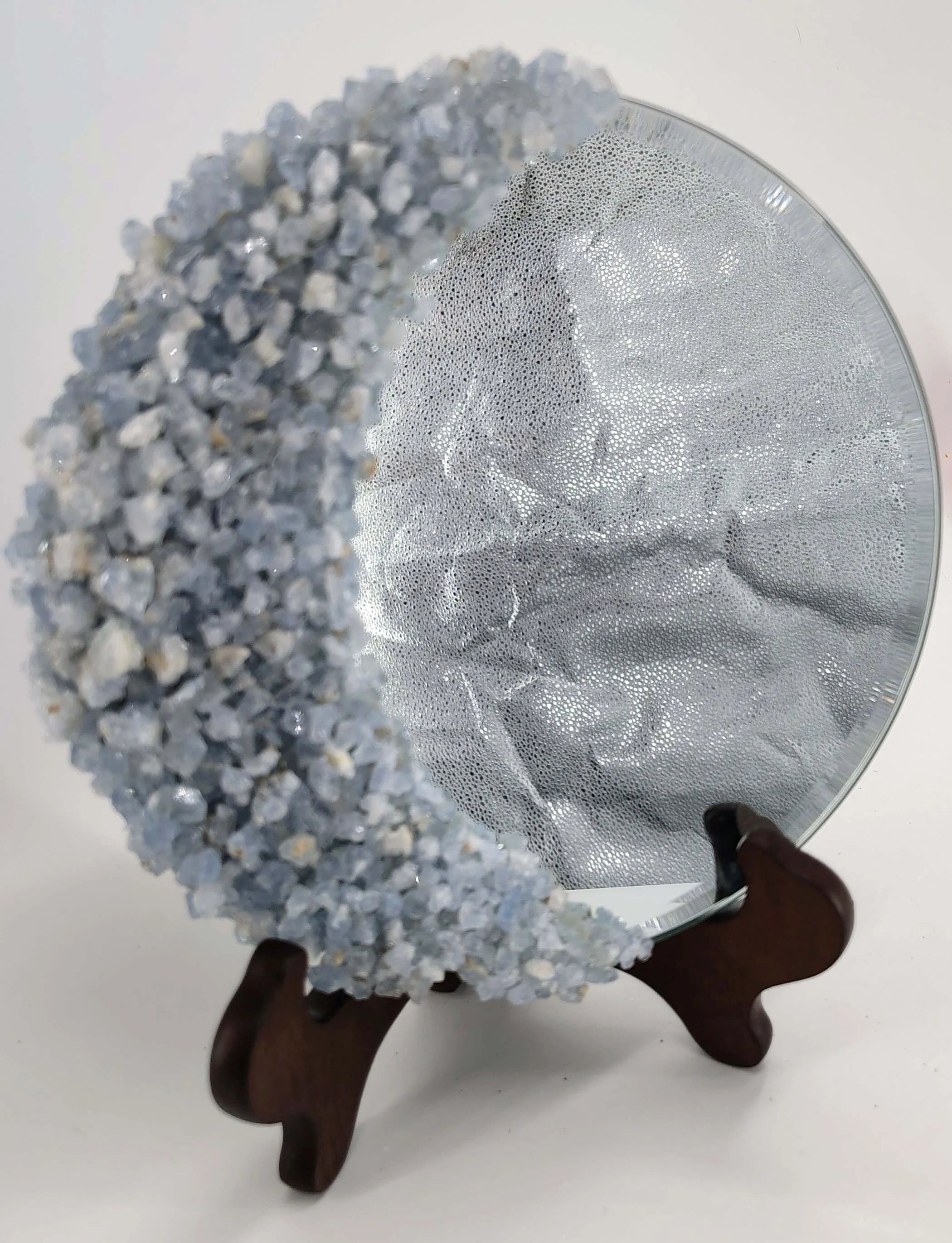 Celestite moon mirror 3.jpg