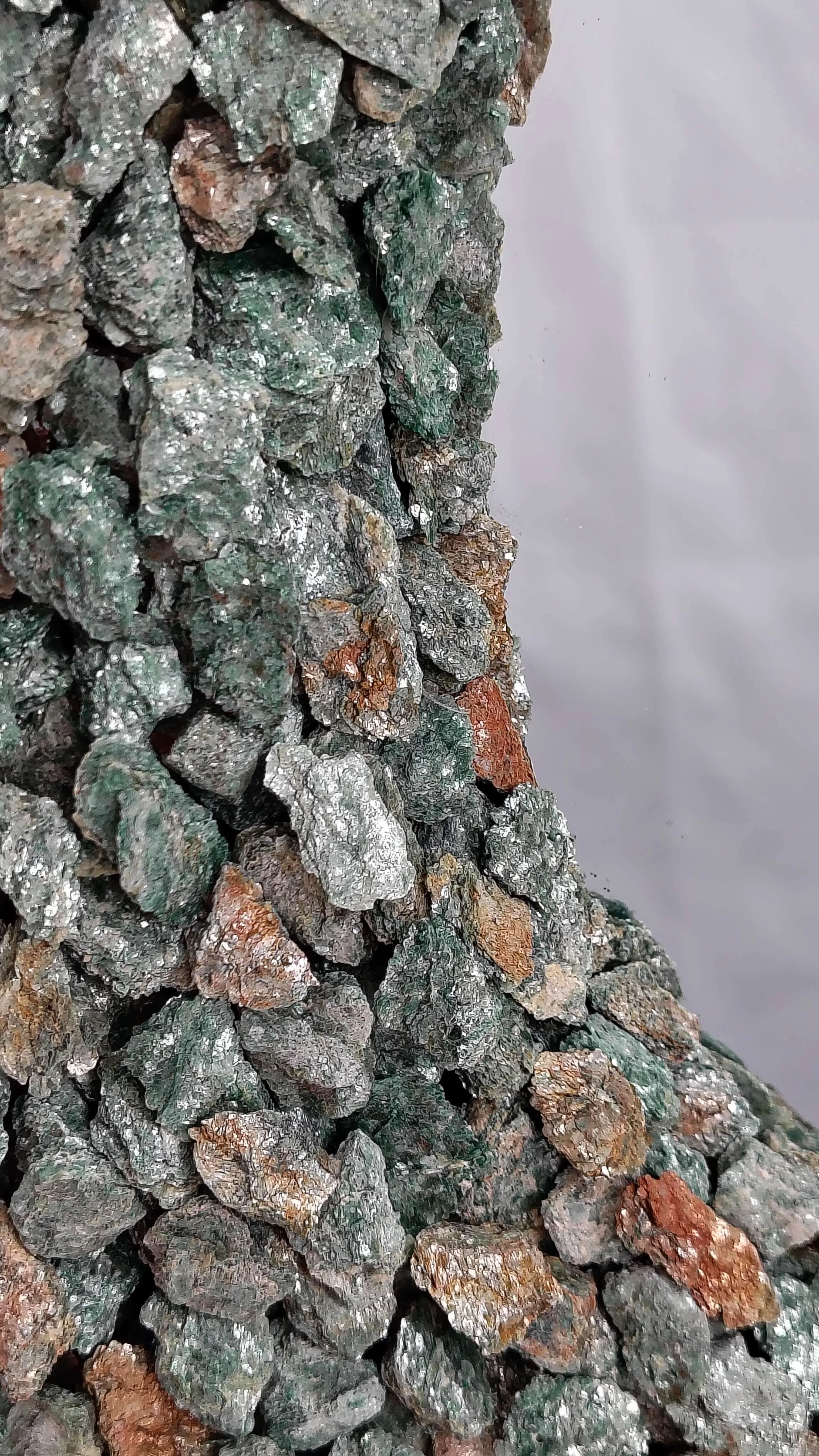 Fuchsite moon mirror 2.jpg