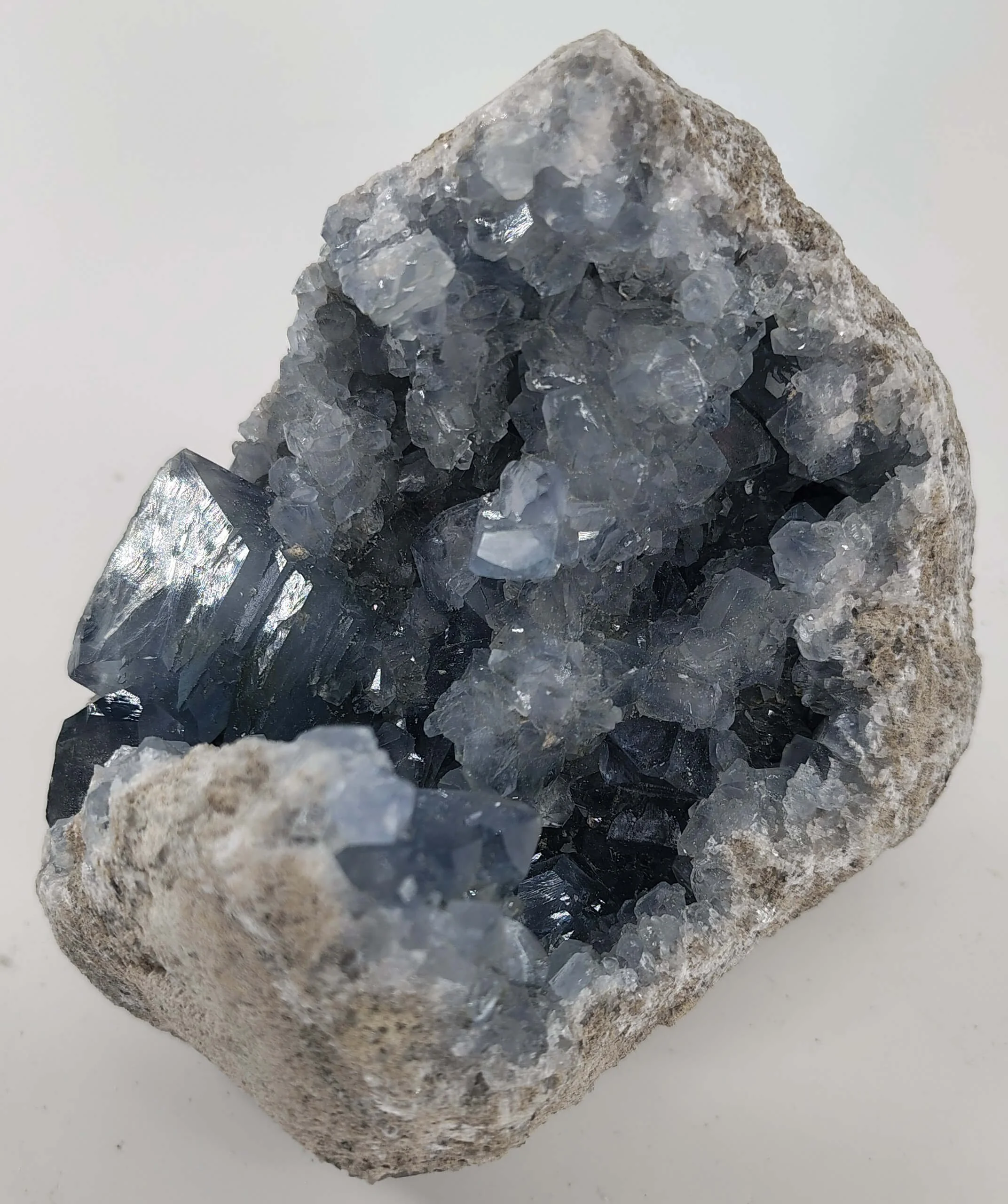 Celestite cluster(023) (1).jpg