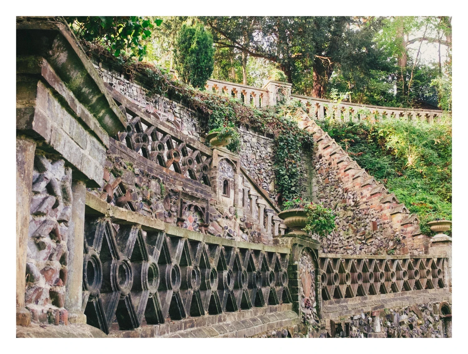 wall.webp